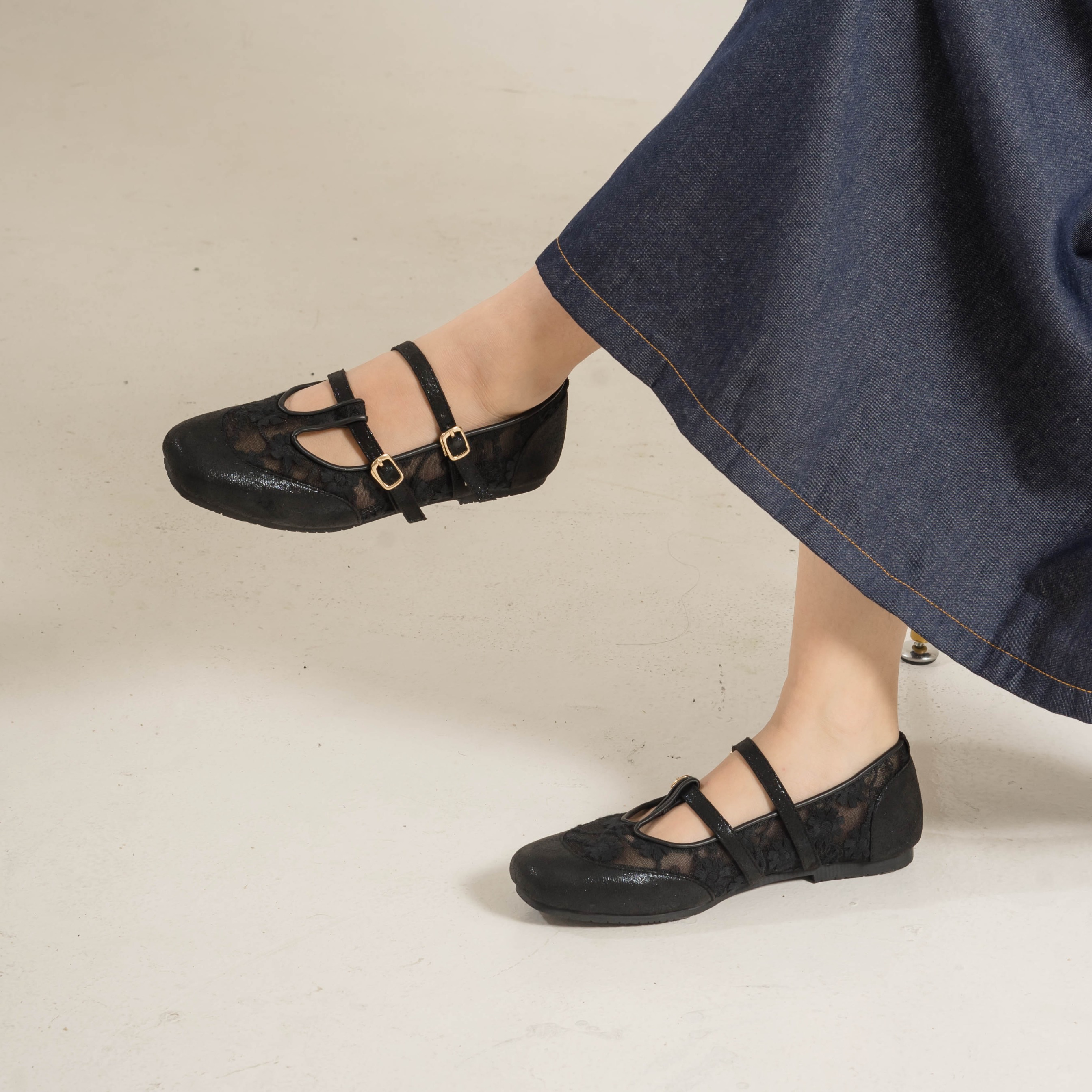 Faye Flat Shoes - Dianable