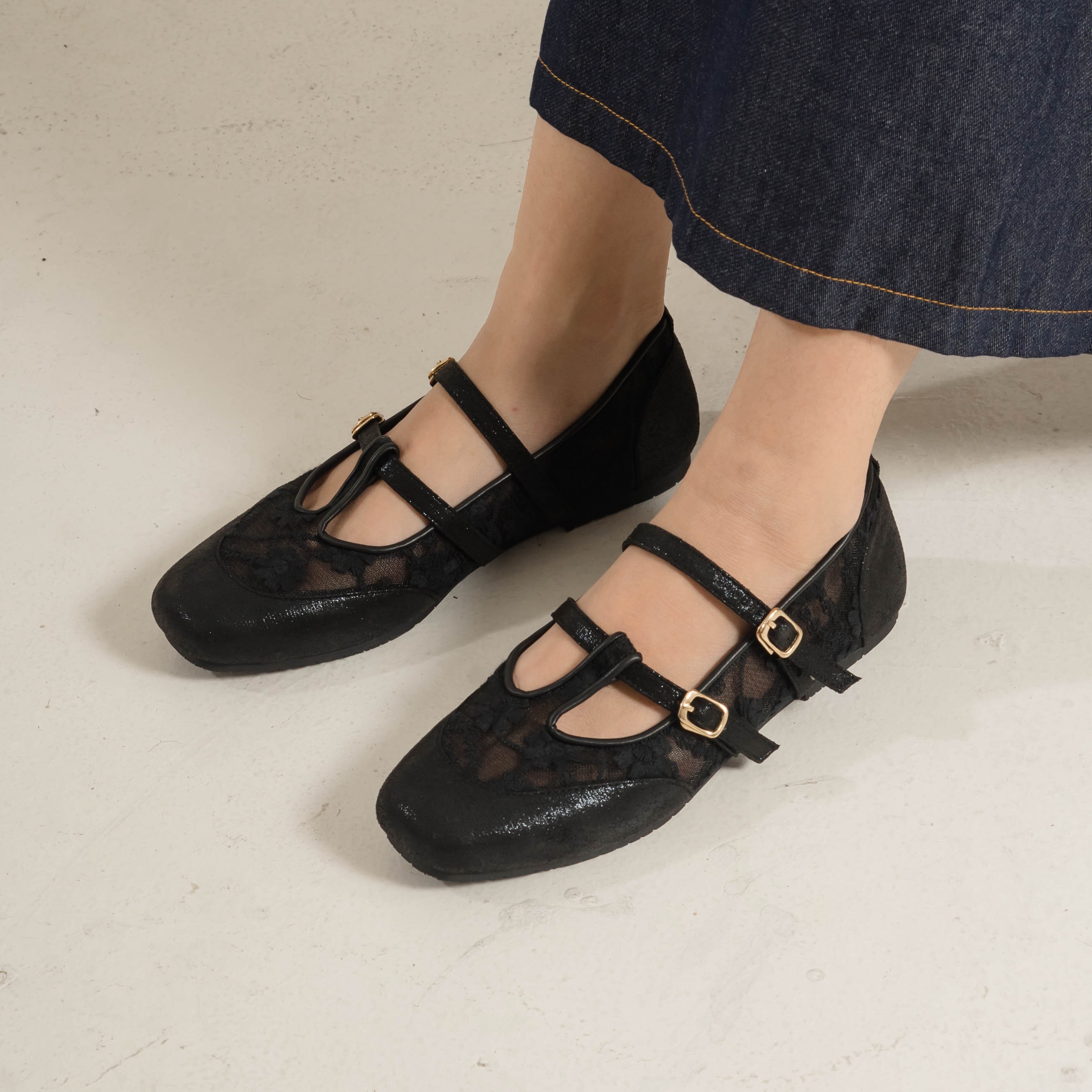 Faye Flat Shoes - Dianable