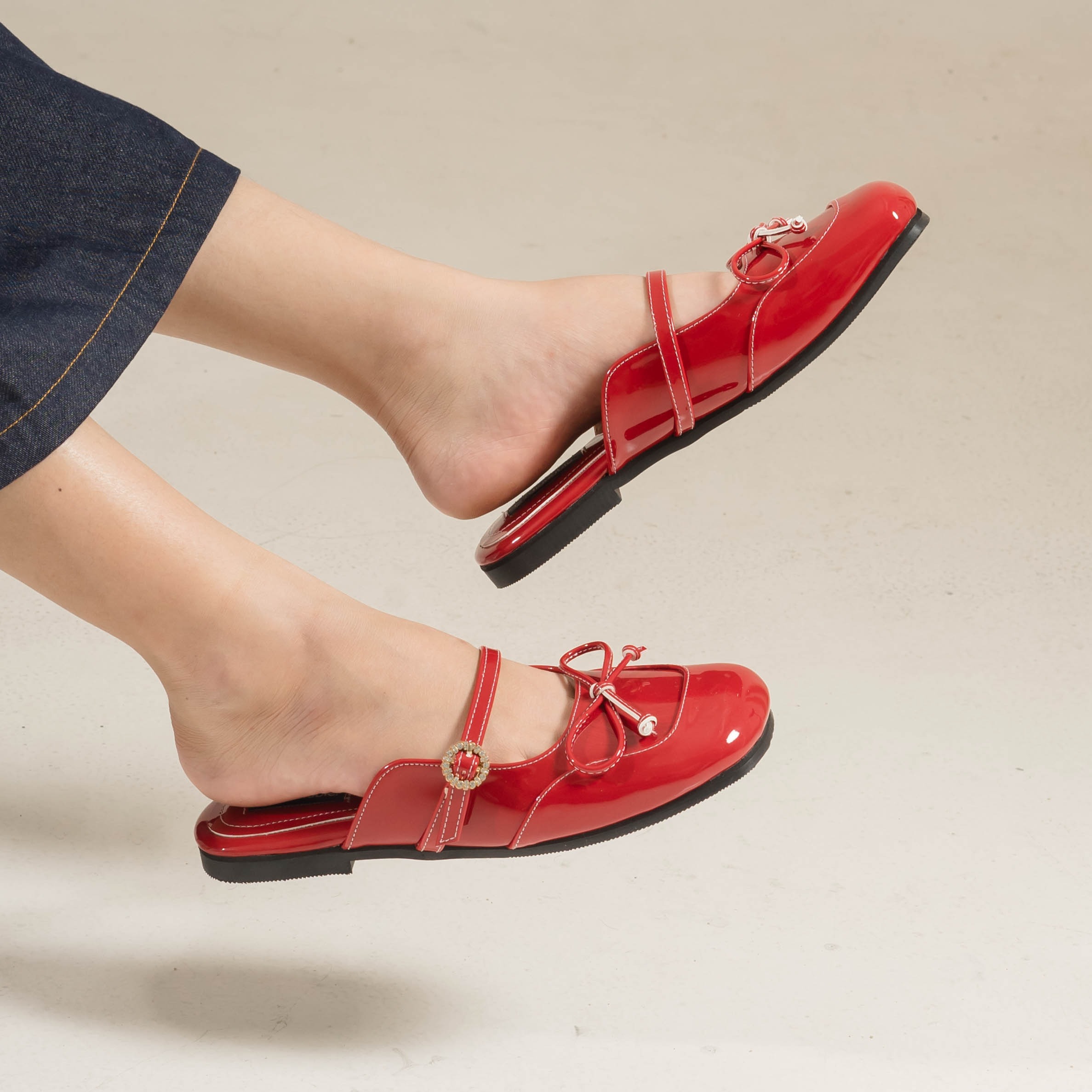Molly Mules Sandals - Dianable
