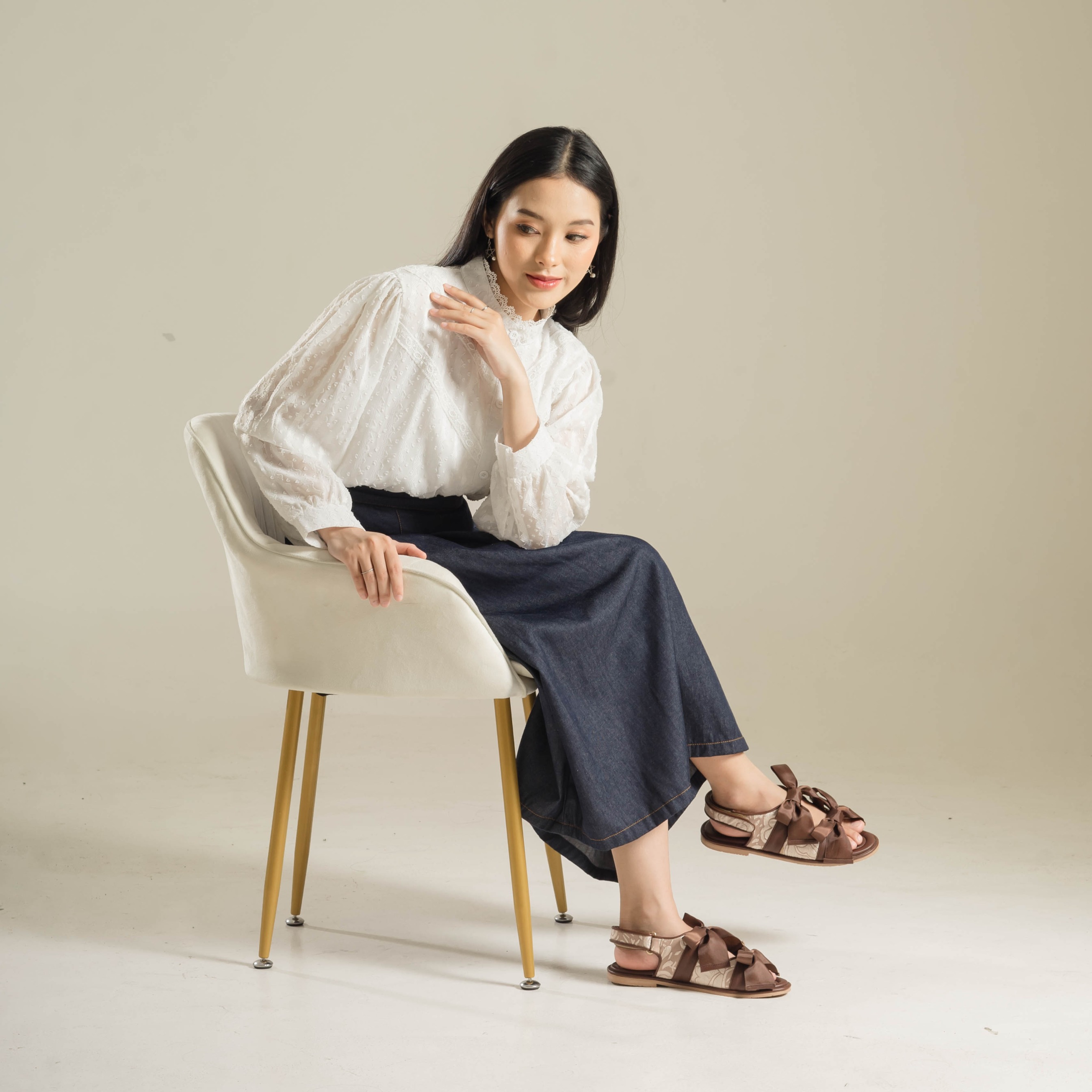 Hanna Flat Sandal Wanita - Dianable