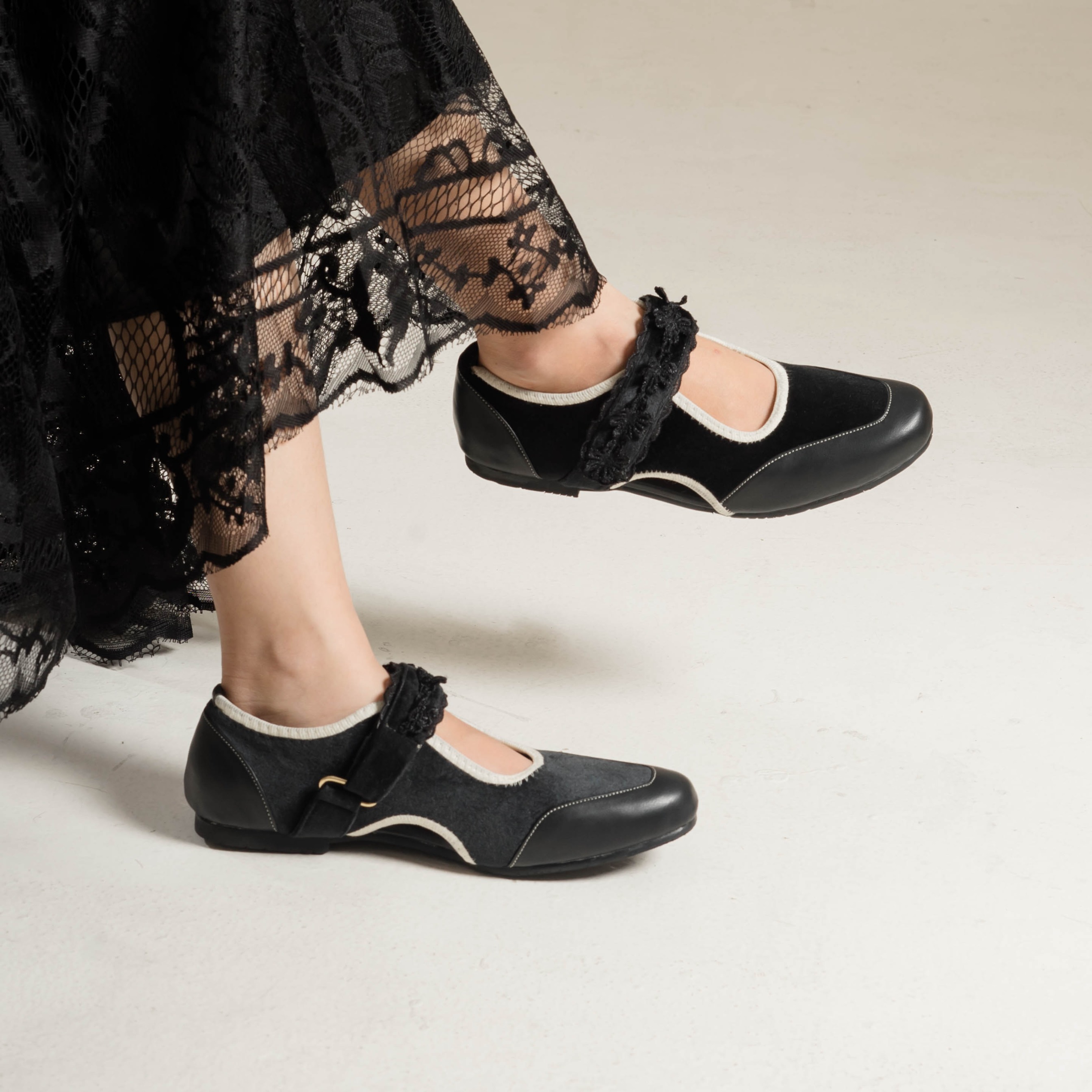 Ilona Flat Shoes - Dianable