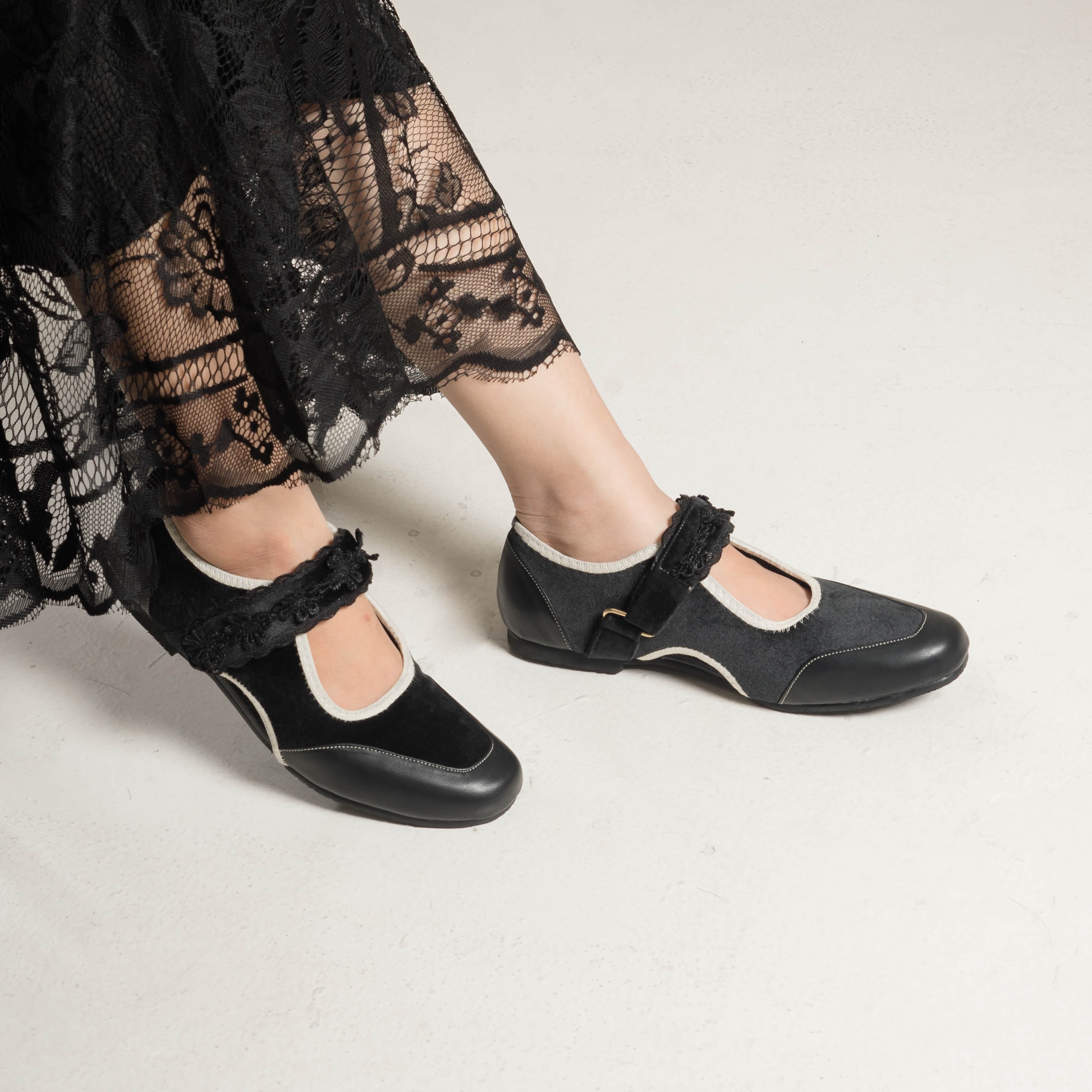 Ilona Flat Shoes - Dianable