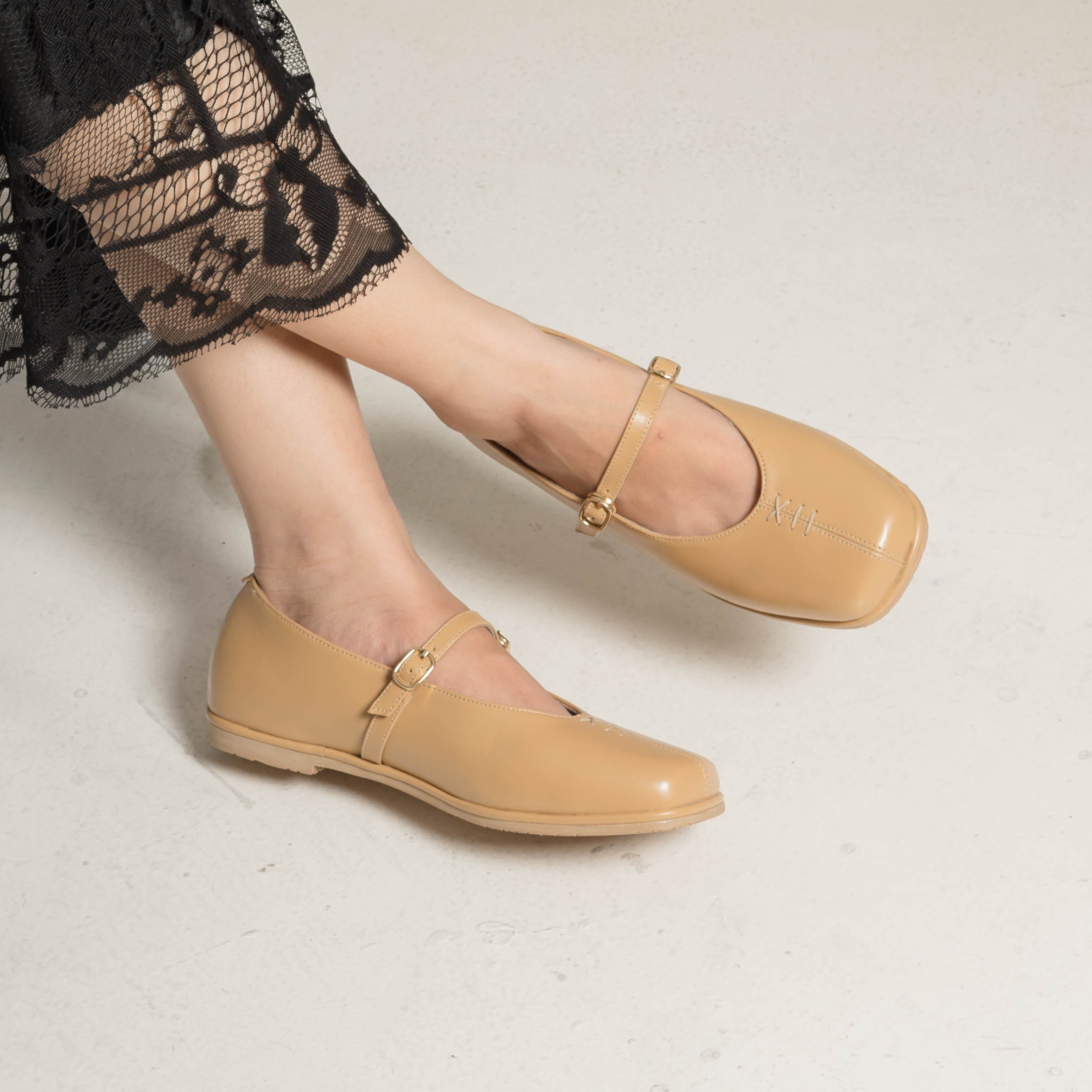 Brisia Flat Shoes Wanita Dianable