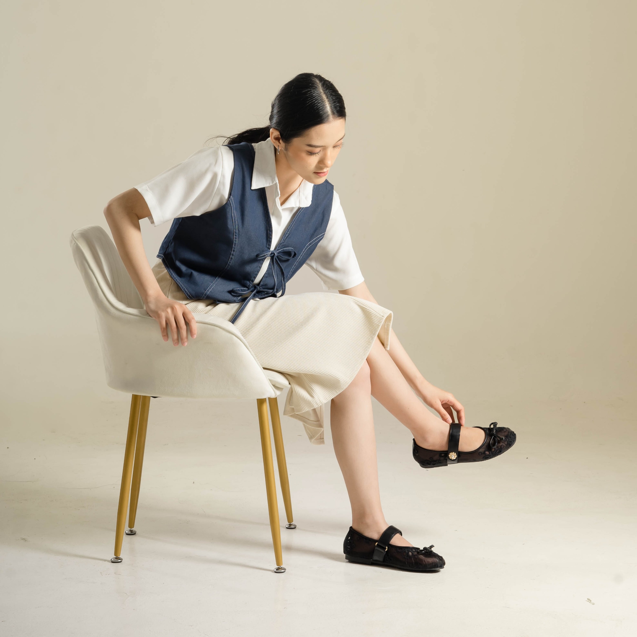 Lizzy Lace Flat Shoes - Dianable
