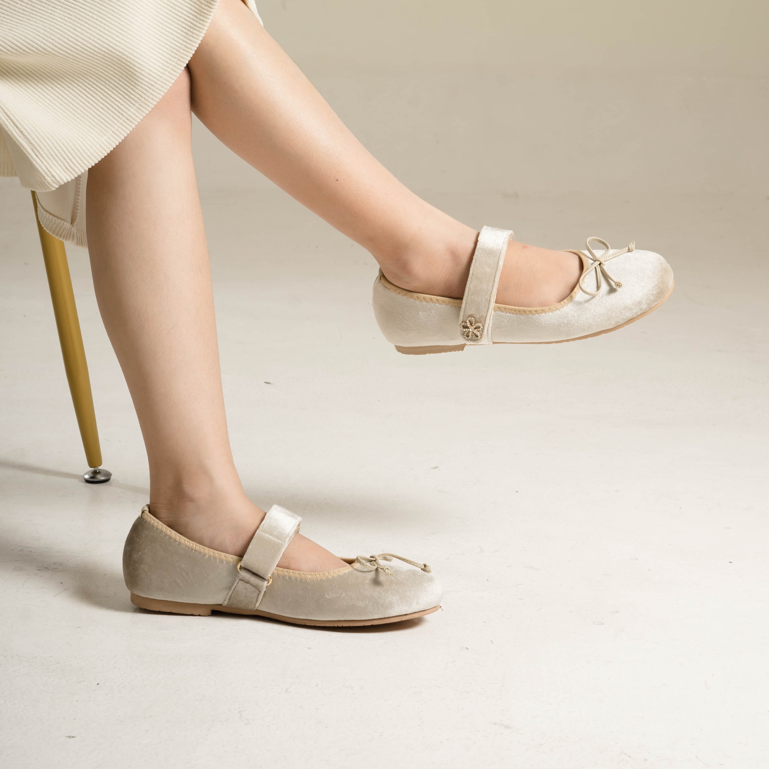 Lizzy Flat Shoes - Dianable