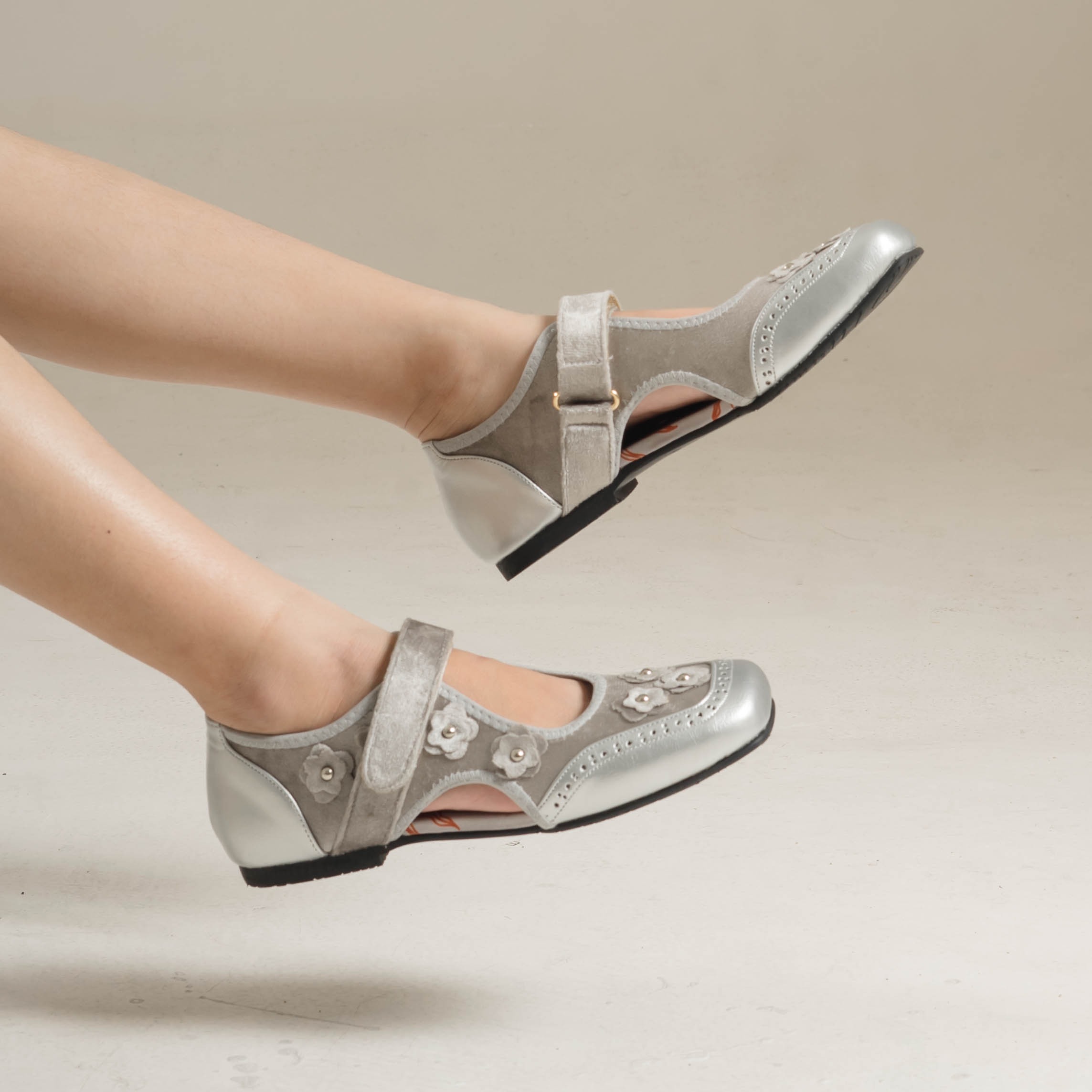 Stellar Flat Shoes Dianable X Nonaetal