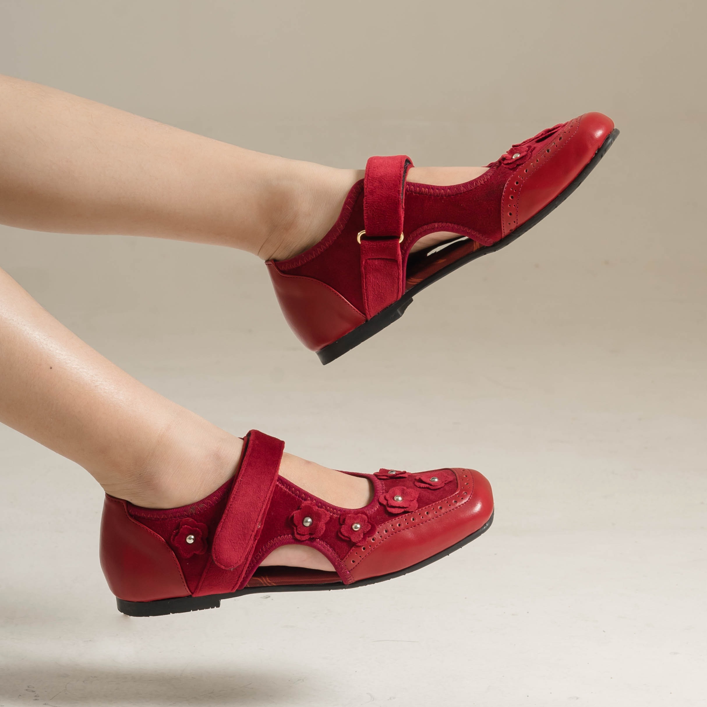 Stellar Flat Shoes Dianable X Nonaetal