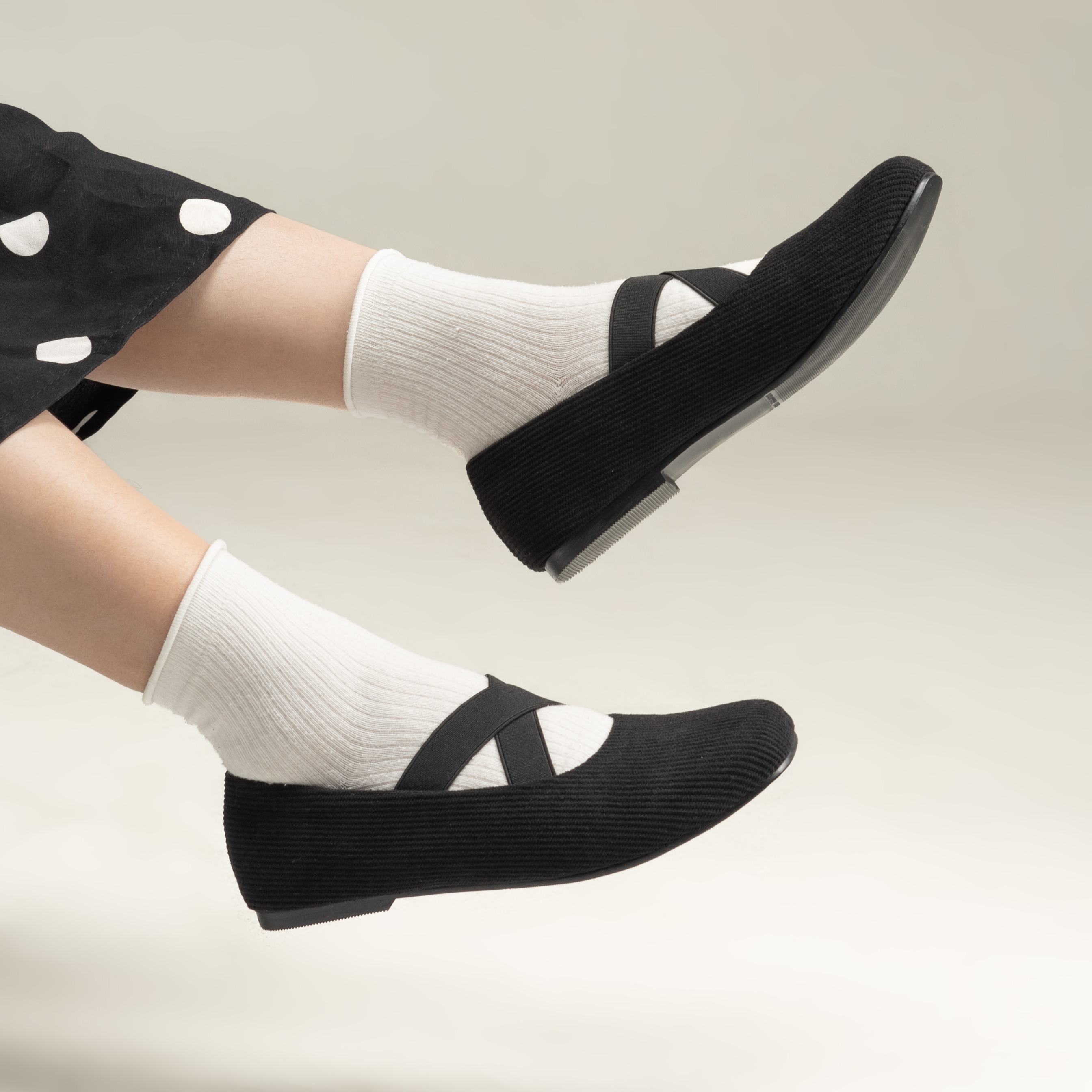 Dianable - Naomi Flasthoes Sepatu Wanita (Black - Brown)