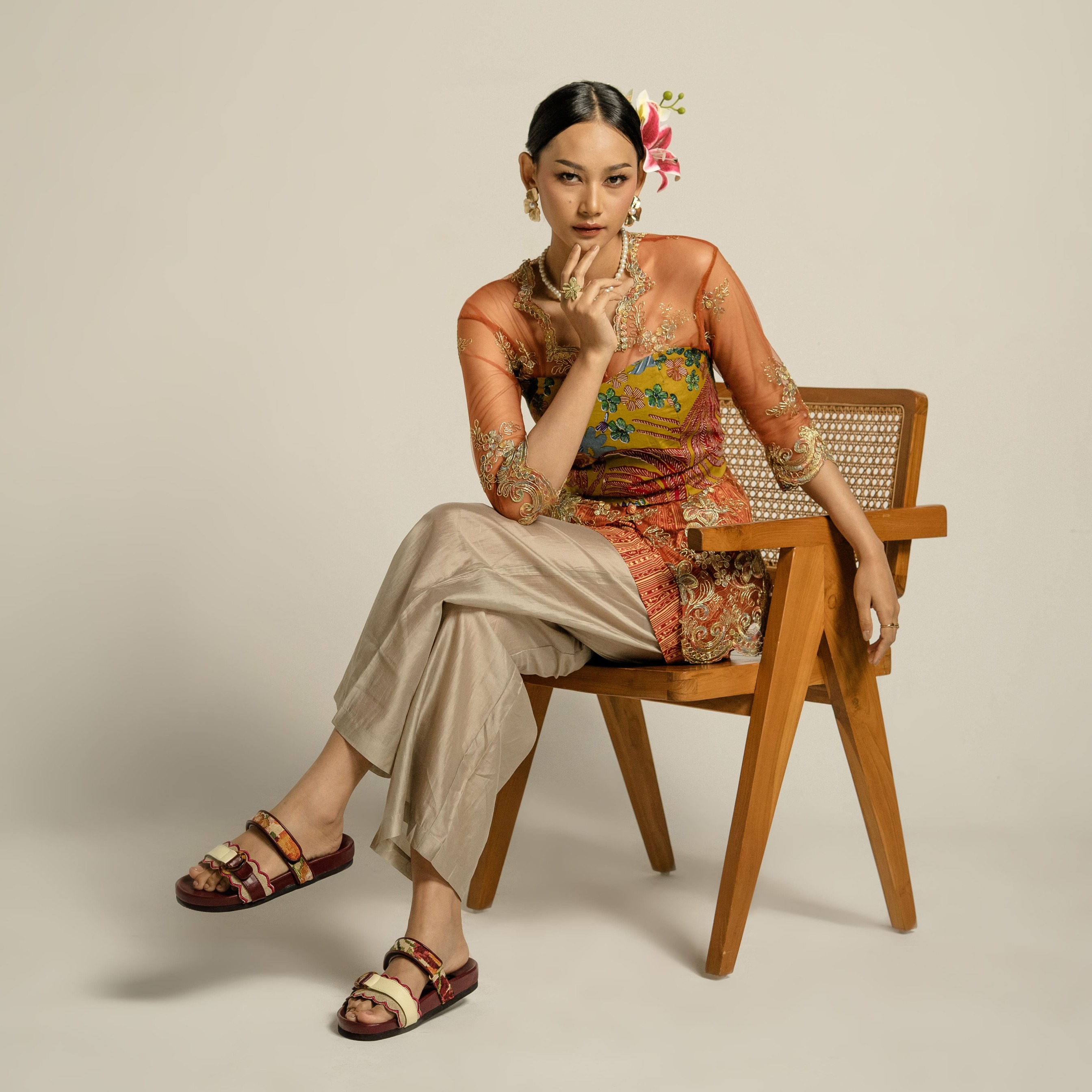 Sera Sandal Slide Wanita Motif Etnik Premium - Dianable