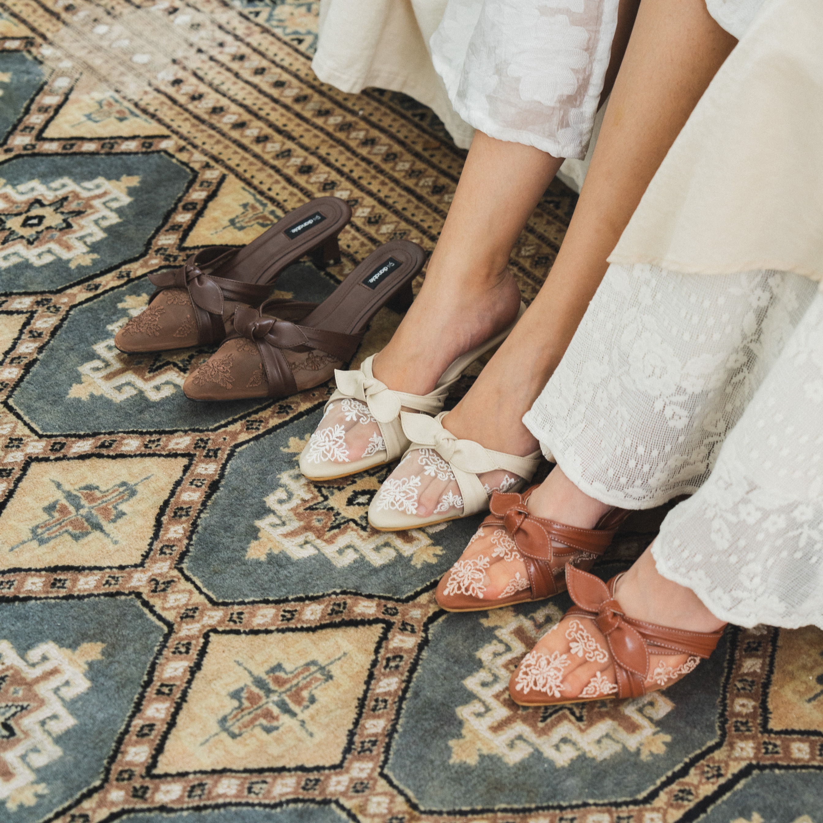 Leonor Heels Mules Dianable