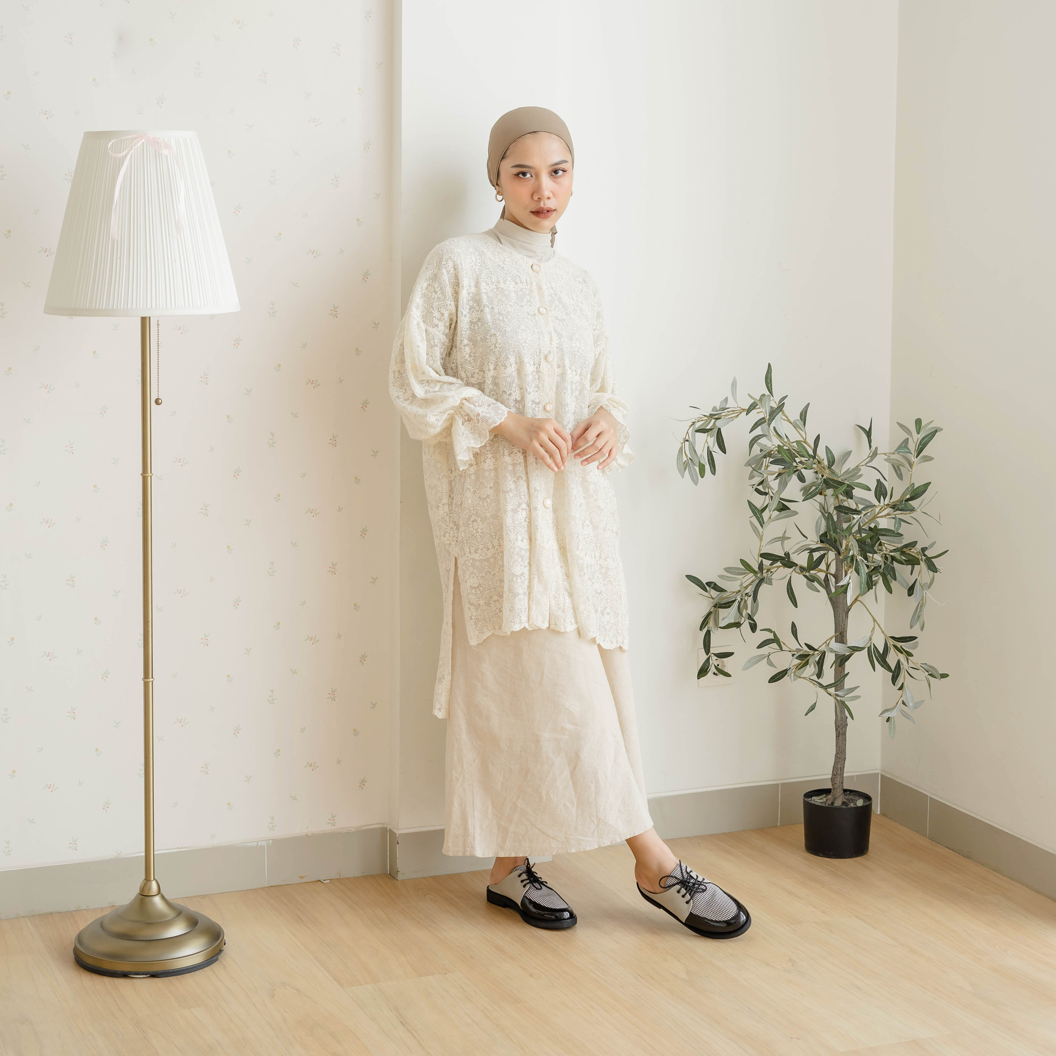 Amara Stone Gray Oxford Shoes Dianable