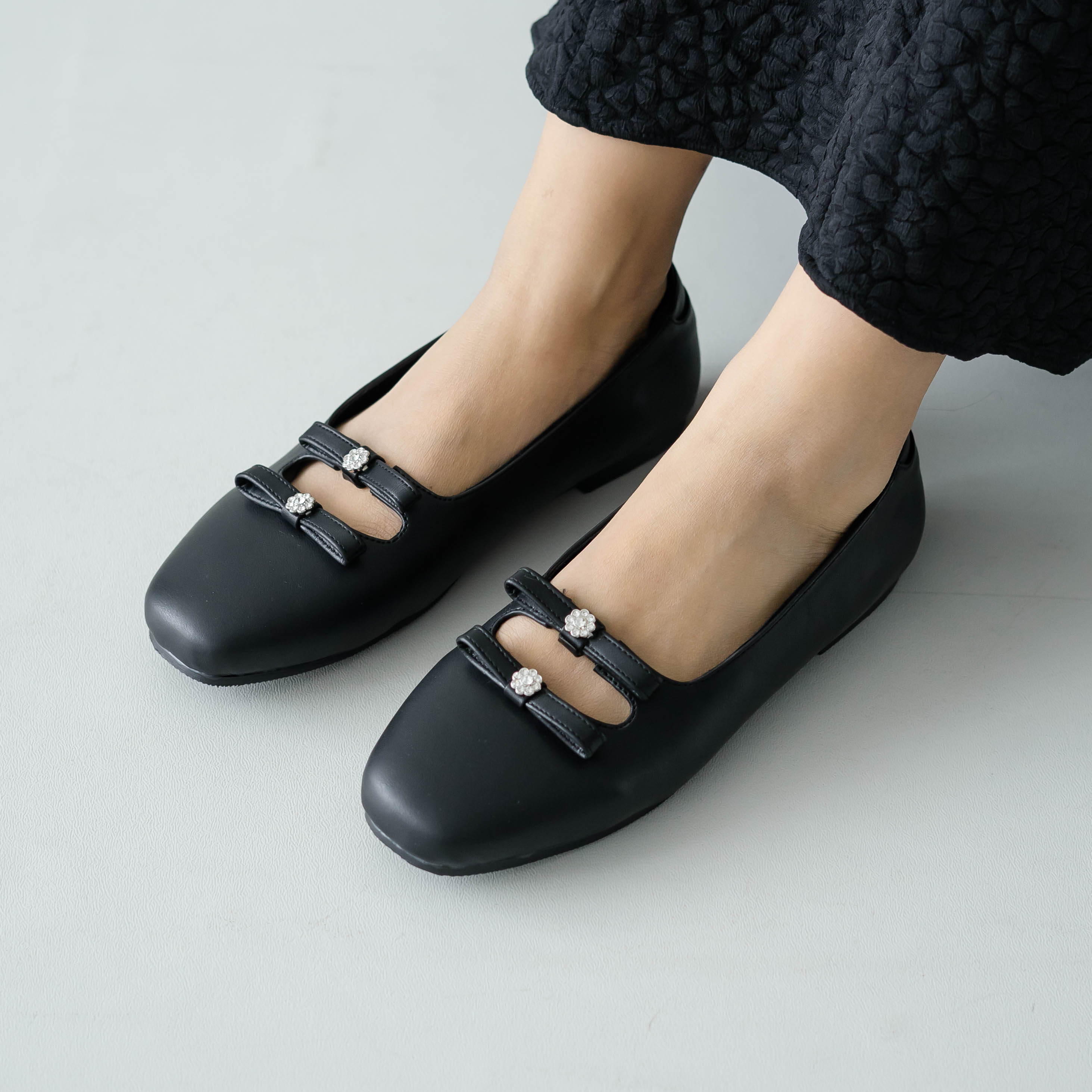 Lily Black Flat Shoes Dianable