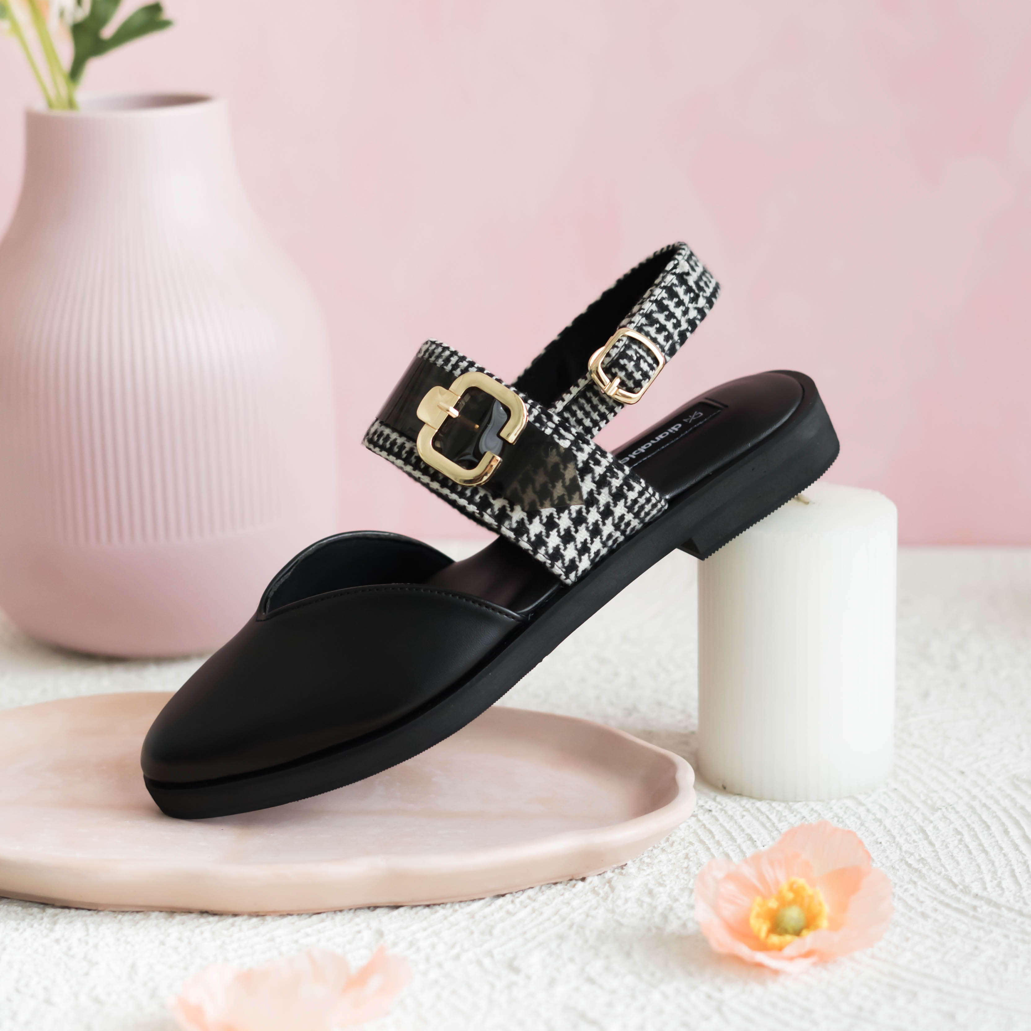 Tera Ankle Strap Shoes - Dianable