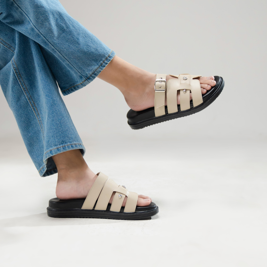 Daisy Beige Platfrom Sandal - Dianable