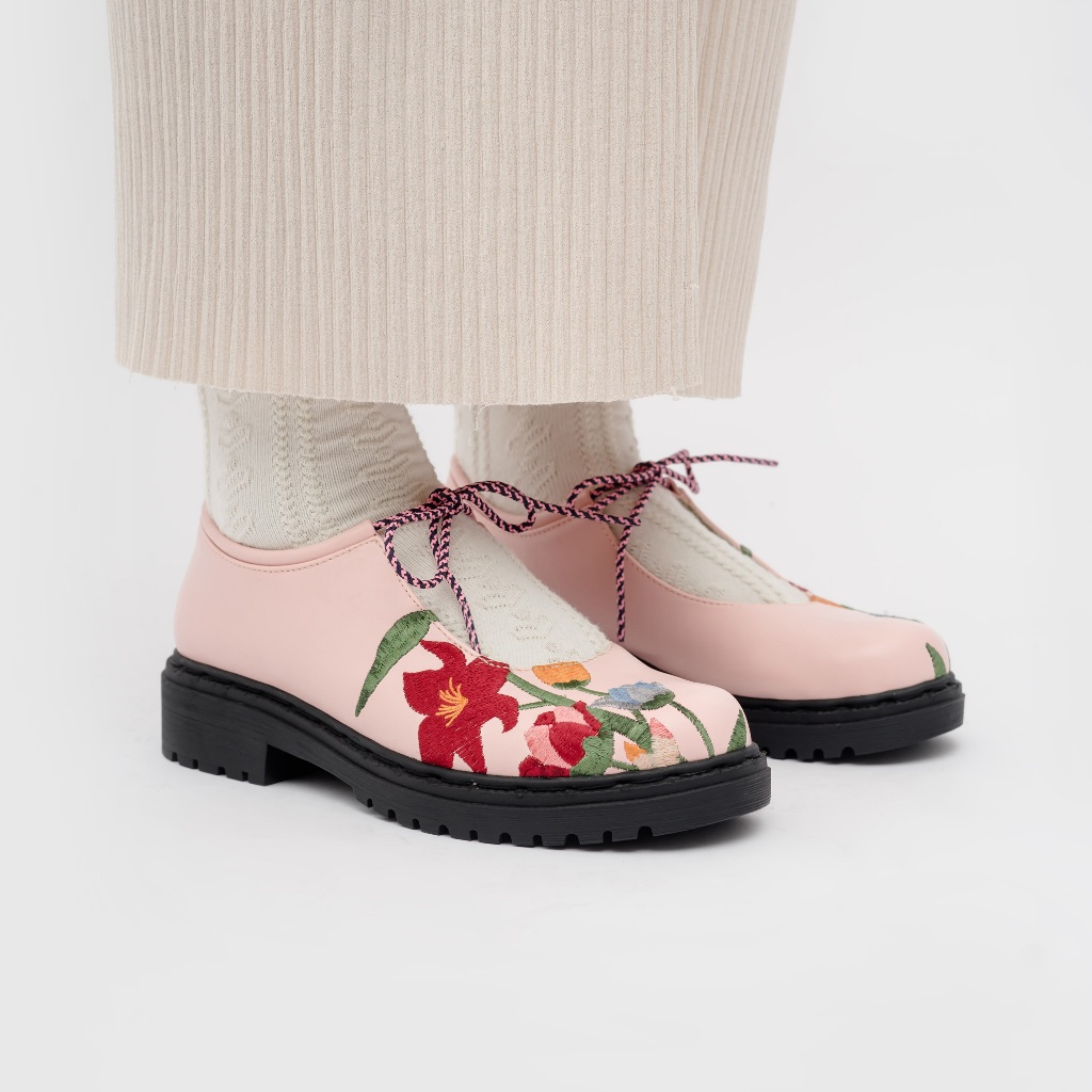 Flair Pink Loafers Shoes Dianable x Nabila Ishma