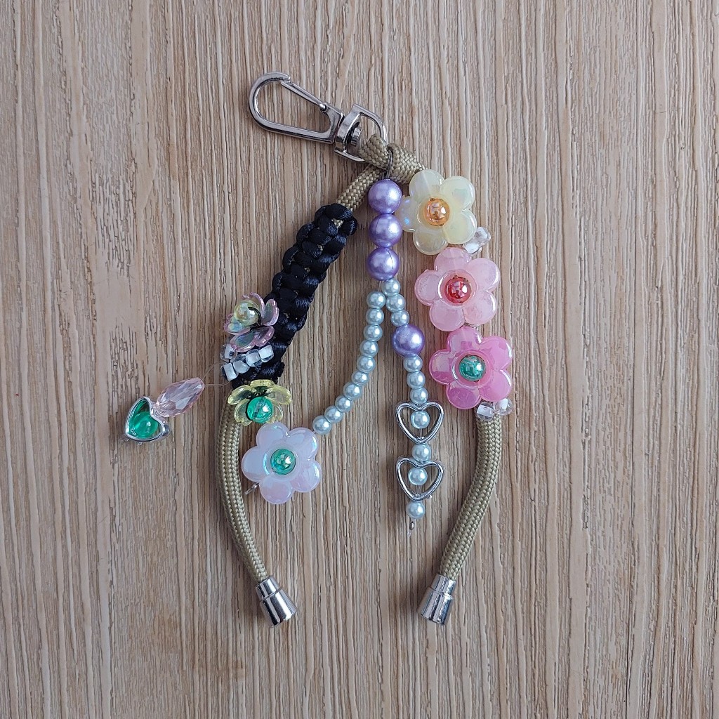 Bagcharm Aksesoris Tas Wanita