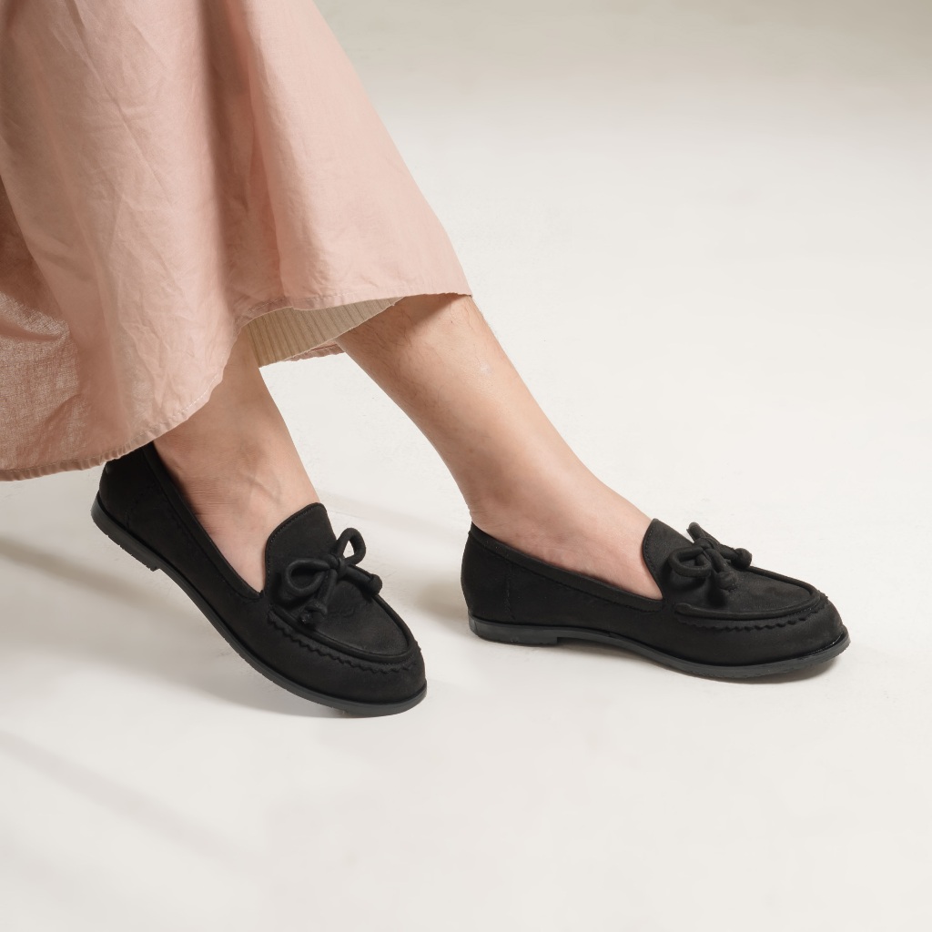 Vishka Black Loafers Sepatu Wanita - Dianable
