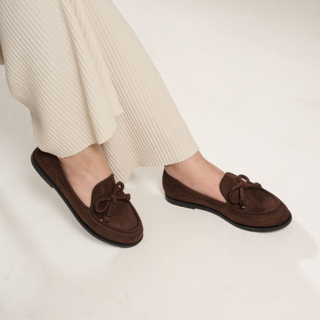 Vishka Brown Loafers Sepatu Wanita - Dianable