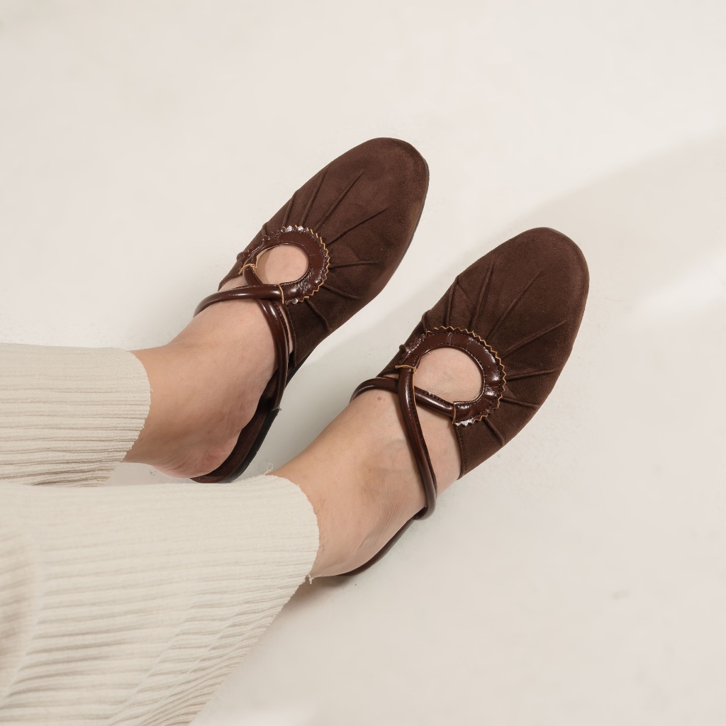 Lula Brown Mules Shoes Wanita - Dianable