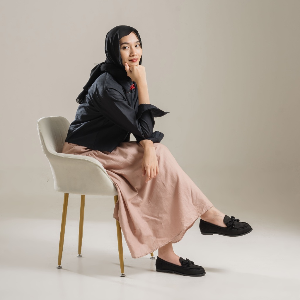 Vishka Black Loafers Sepatu Wanita - Dianable
