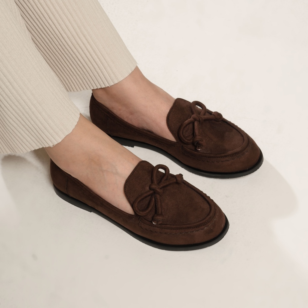 Vishka Brown Loafers Sepatu Wanita - Dianable