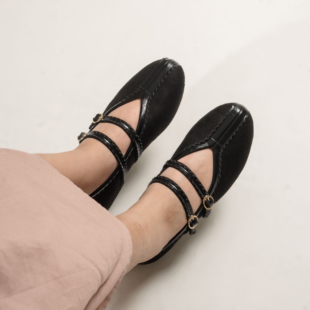 Kyra Black Flatshoes Sepatu Wanita - Dianable