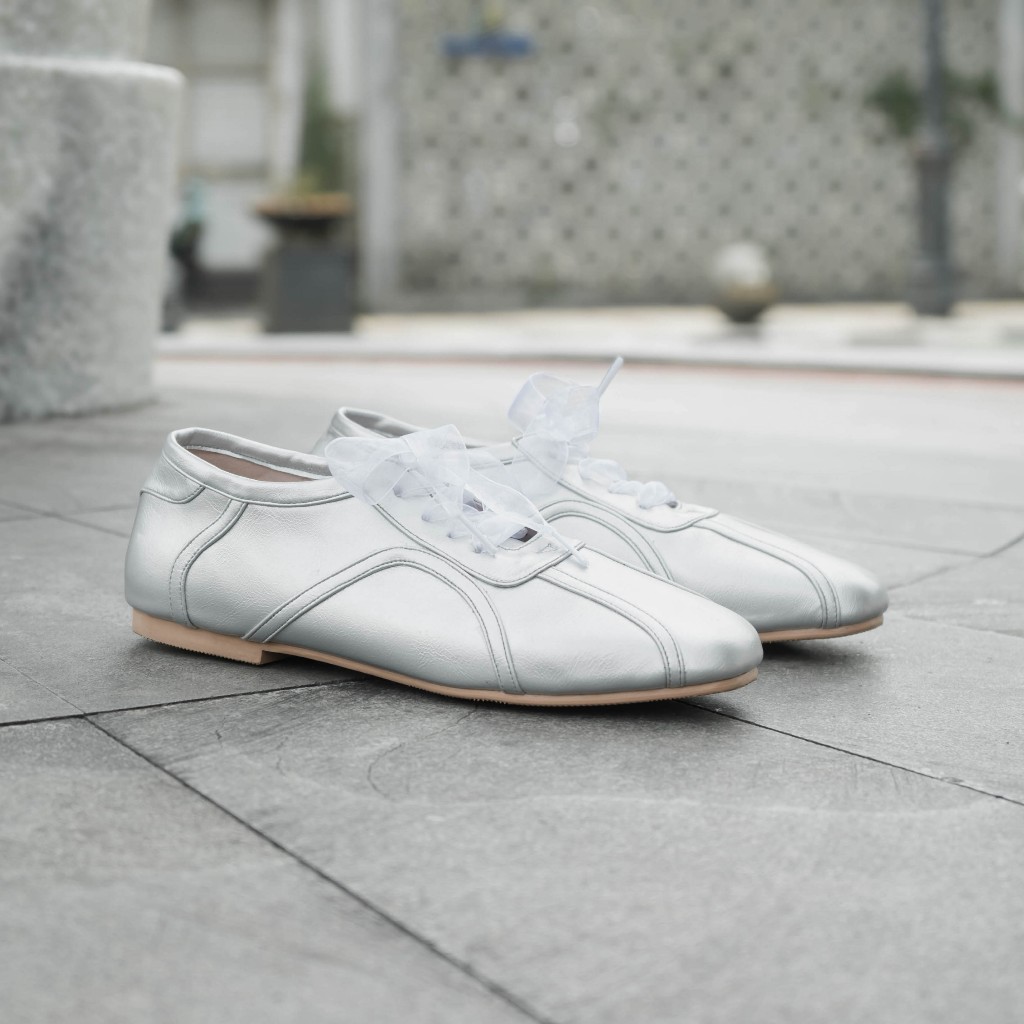 Bora Flat Shoes - Dianable