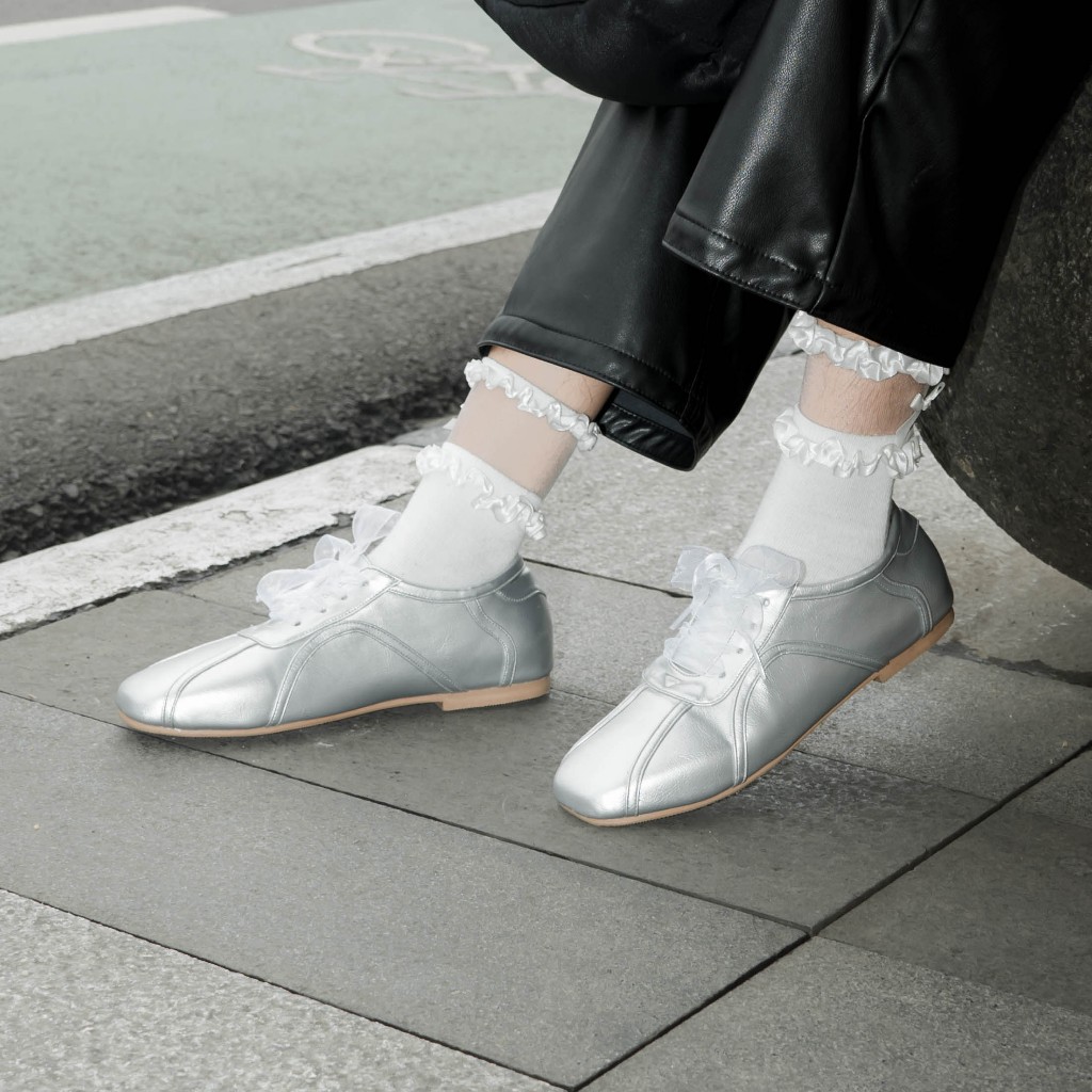 Bora Flat Shoes - Dianable