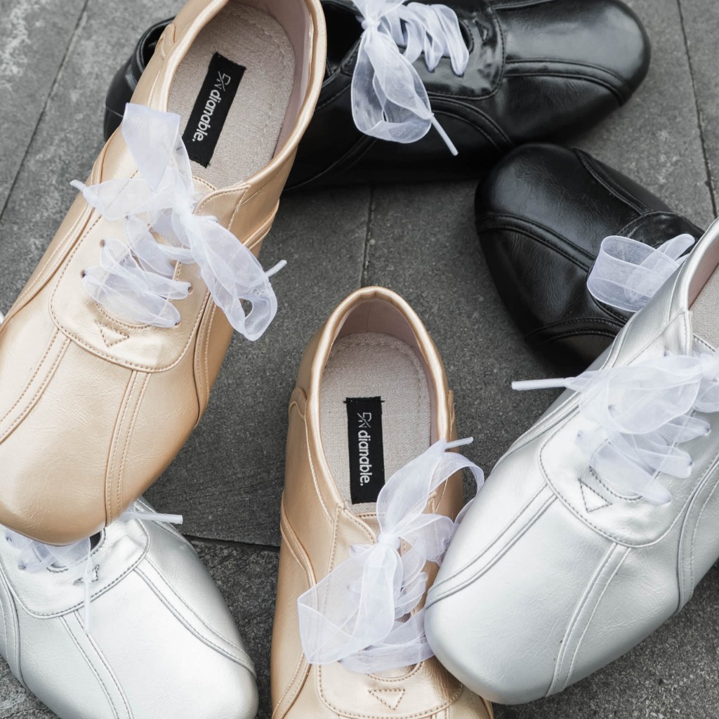Bora Flat Shoes - Dianable