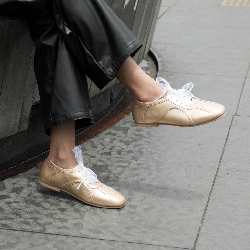 Bora Flat Shoes - Dianable