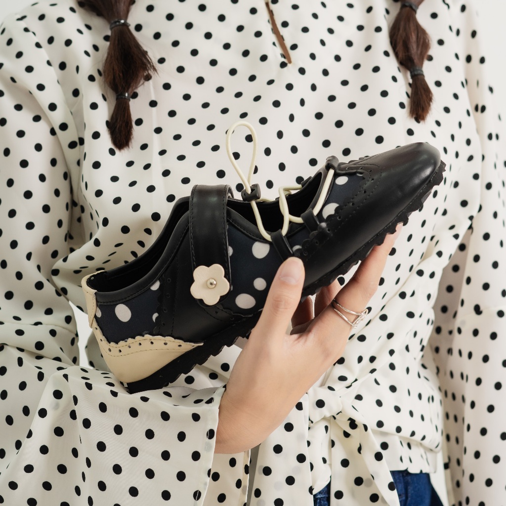 Meena Flatshoes Polkadot Sepatu Wanita | Sneakerina - Dianable