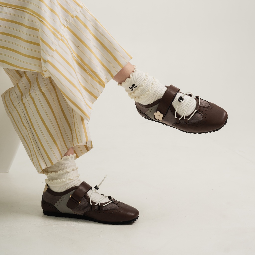 Meena Flatshoes Dark Brown Sepatu Wanita | Sneakerina - Dianable
