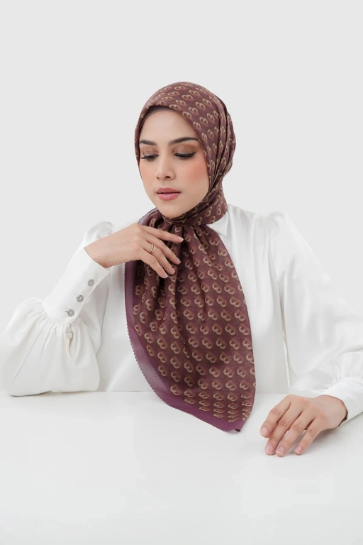Image of PRISM VOILE SQUARE - BUTTONSCARVES