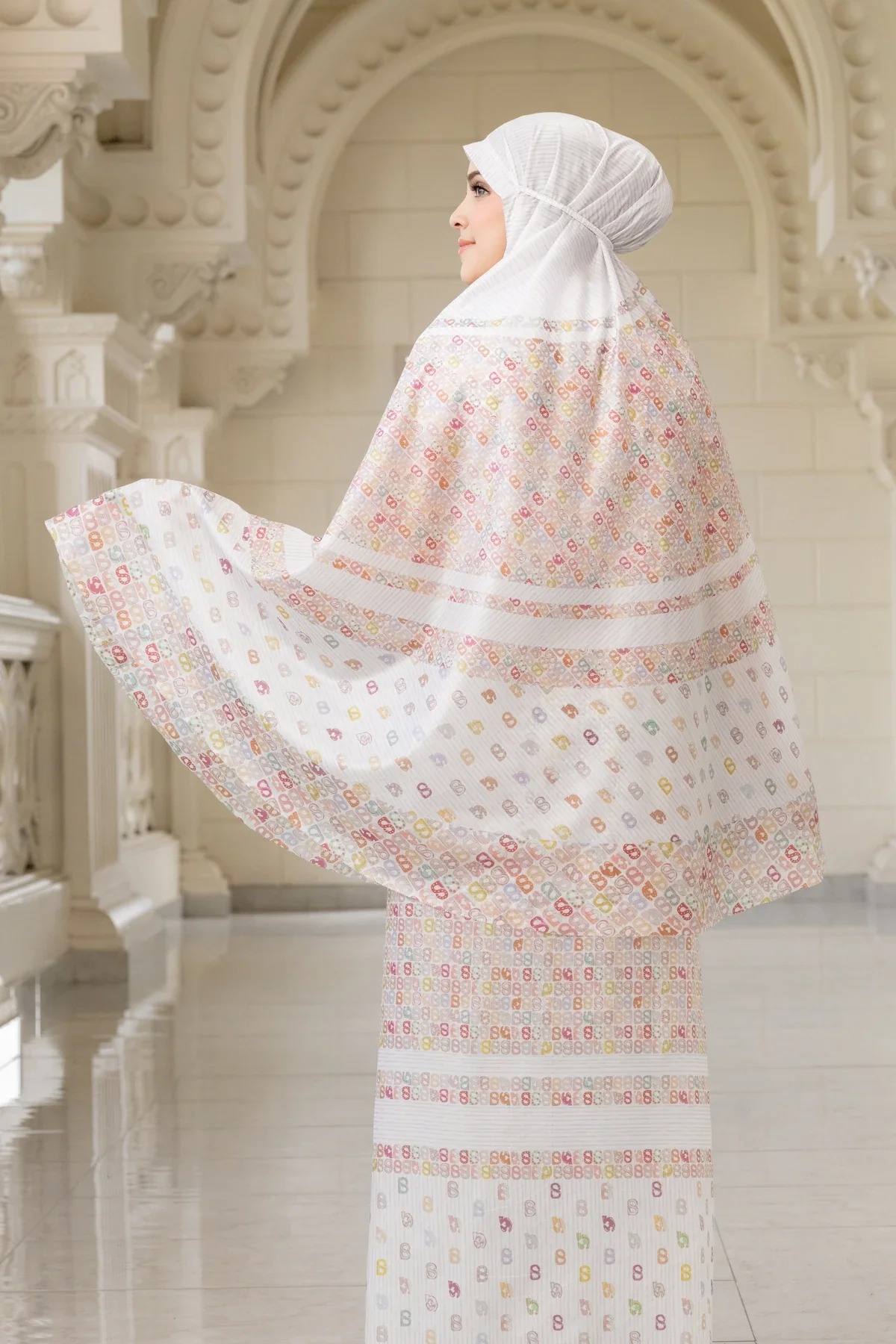 NAGITA CAPSULE PRAYER ROBE - BUTTONSCARVES
