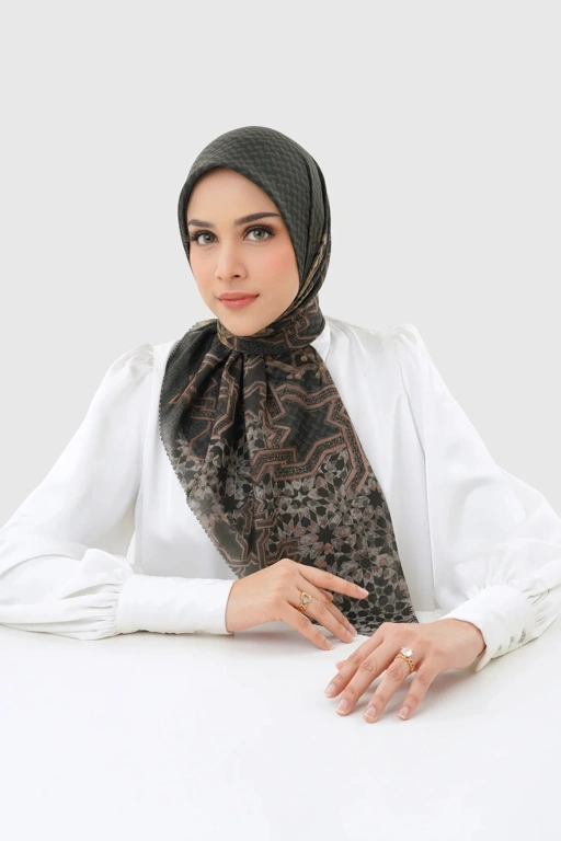 Image of HARAMAIN 2 VOILE SQUARE  - BUTTONSCARVES