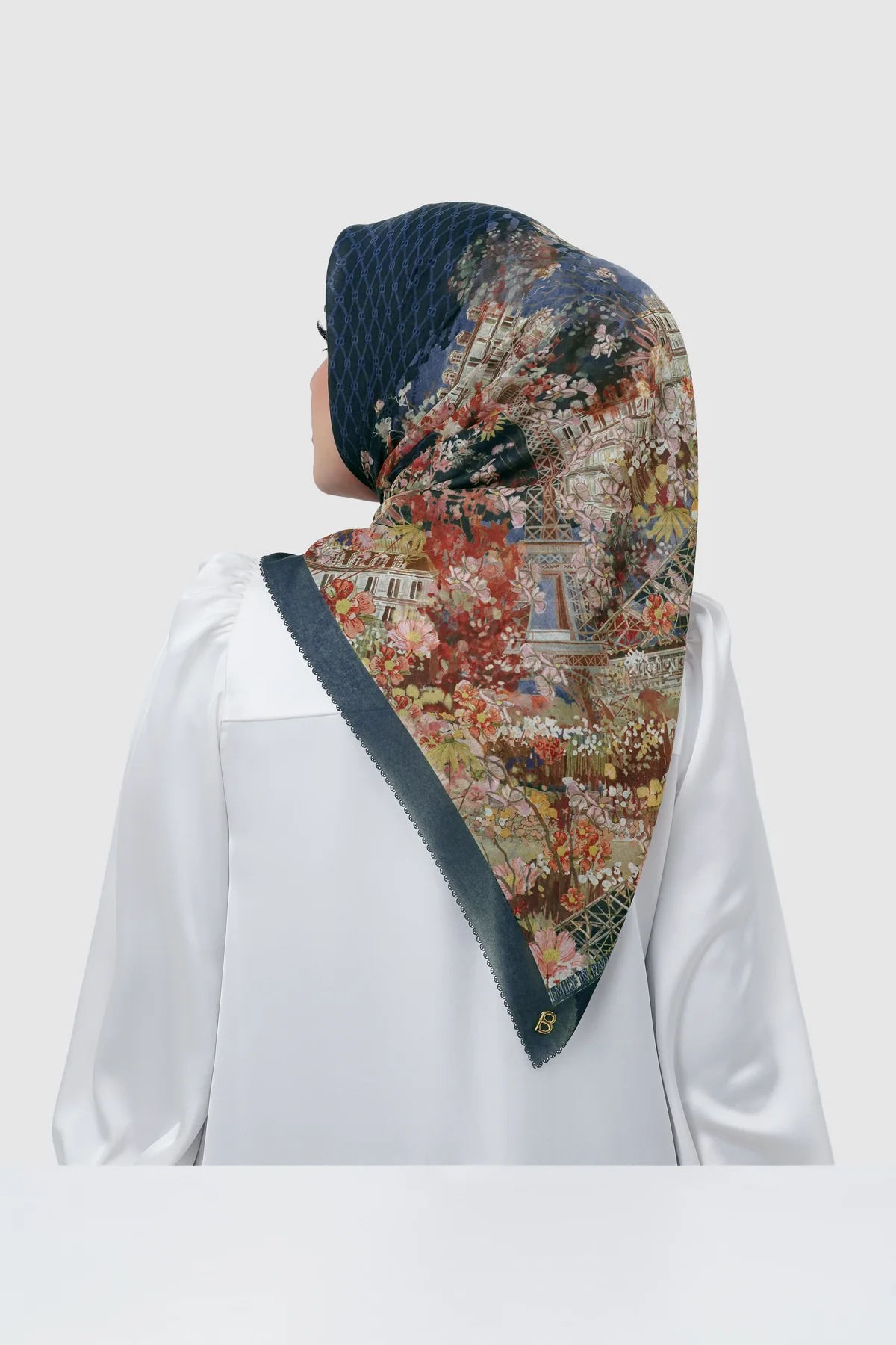 THE PARISIAN 3.0 - BUTTONSCARVES