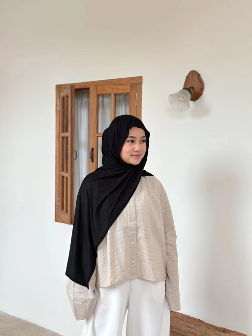 Image of DUBAI SHAWL AIRTECH - GHANIEA