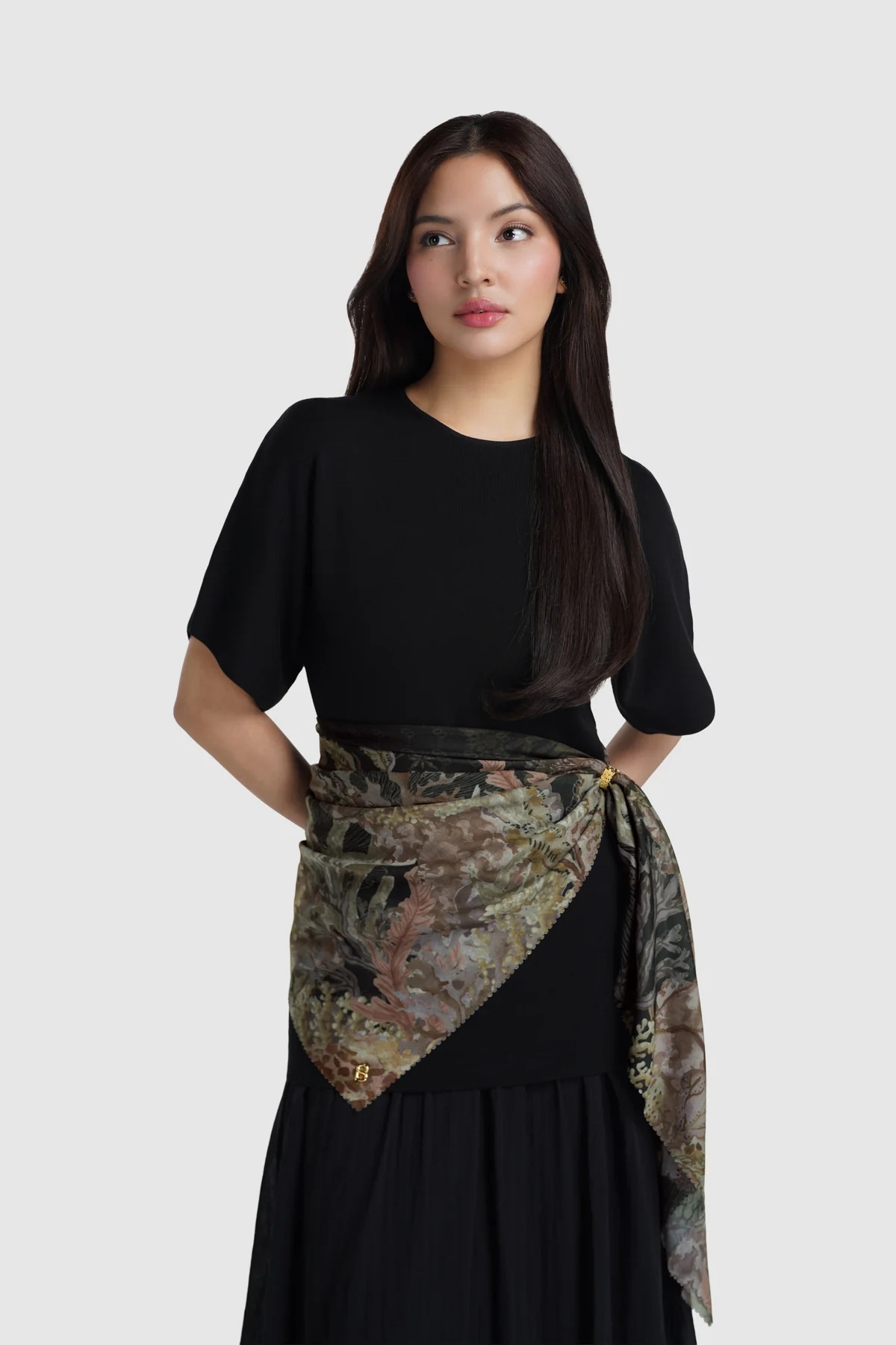 UNDER THE SEA VOILE SQUARE - BUTTONSCARVES