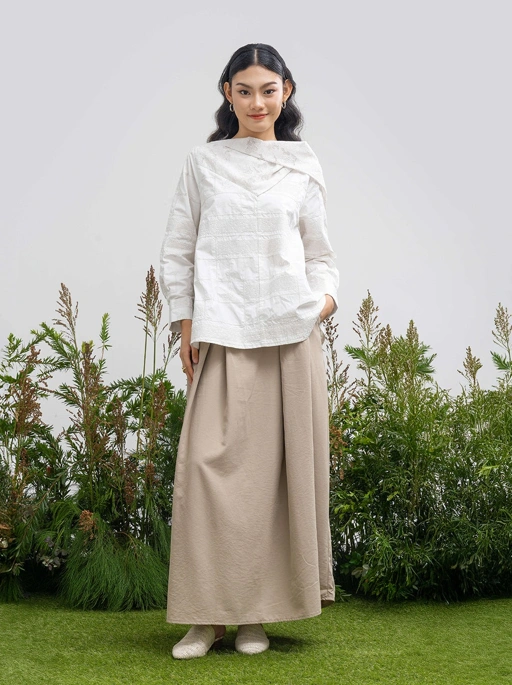 Image of AVERIE DRAPE TOP - KAMI