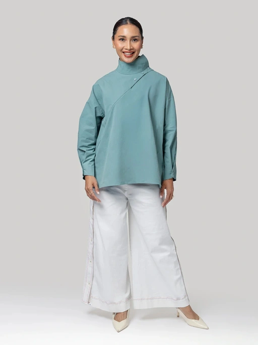 Image of CALINA OVERSIZED TOP - KAMI