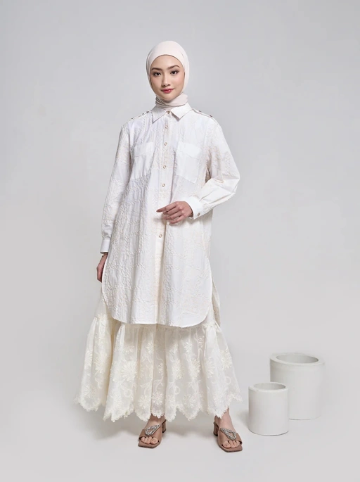 Image of DHIRA REGULAR FIT TUNIC - KAMI