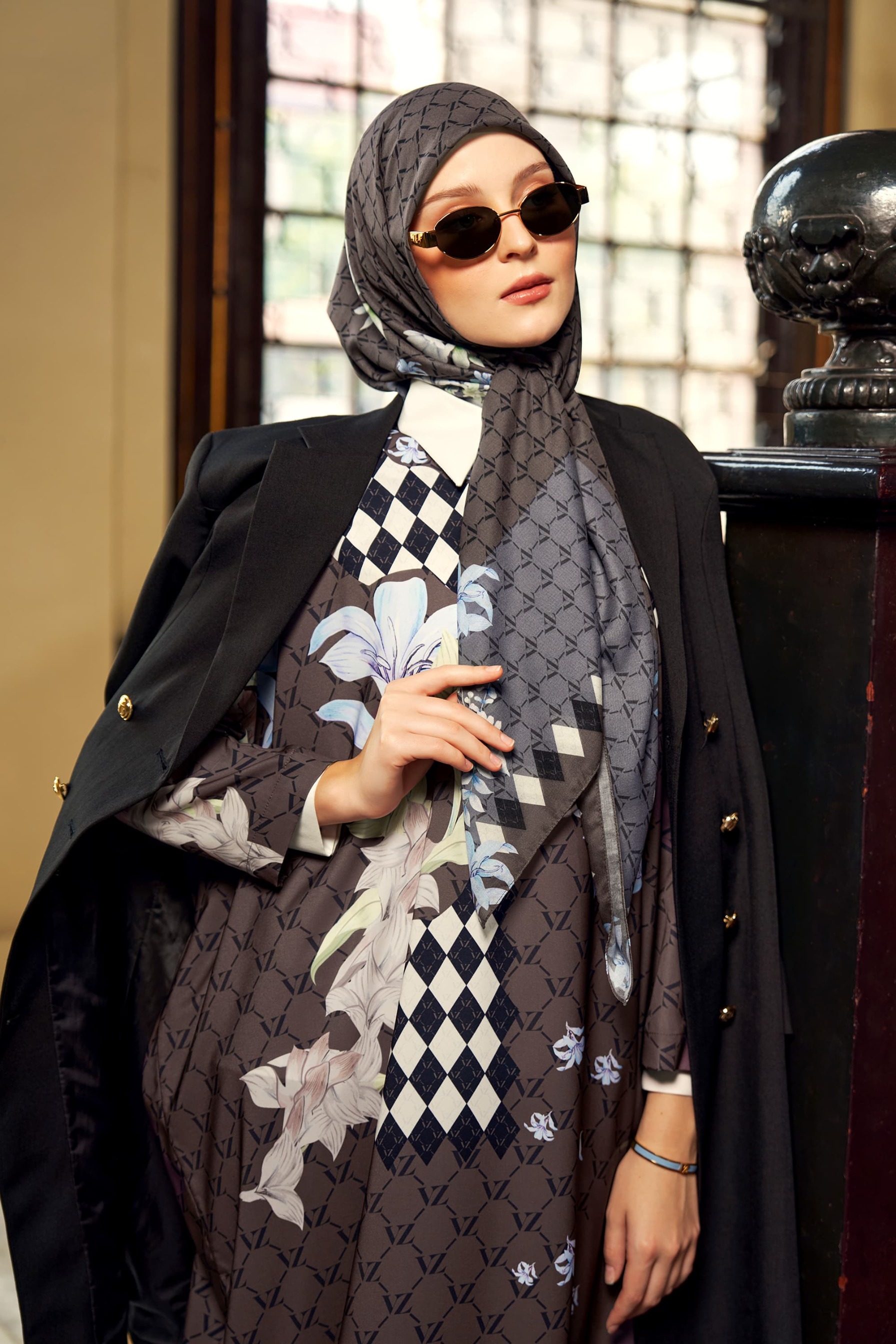 TAVIERAA SCARF - VIVI ZUBEDI