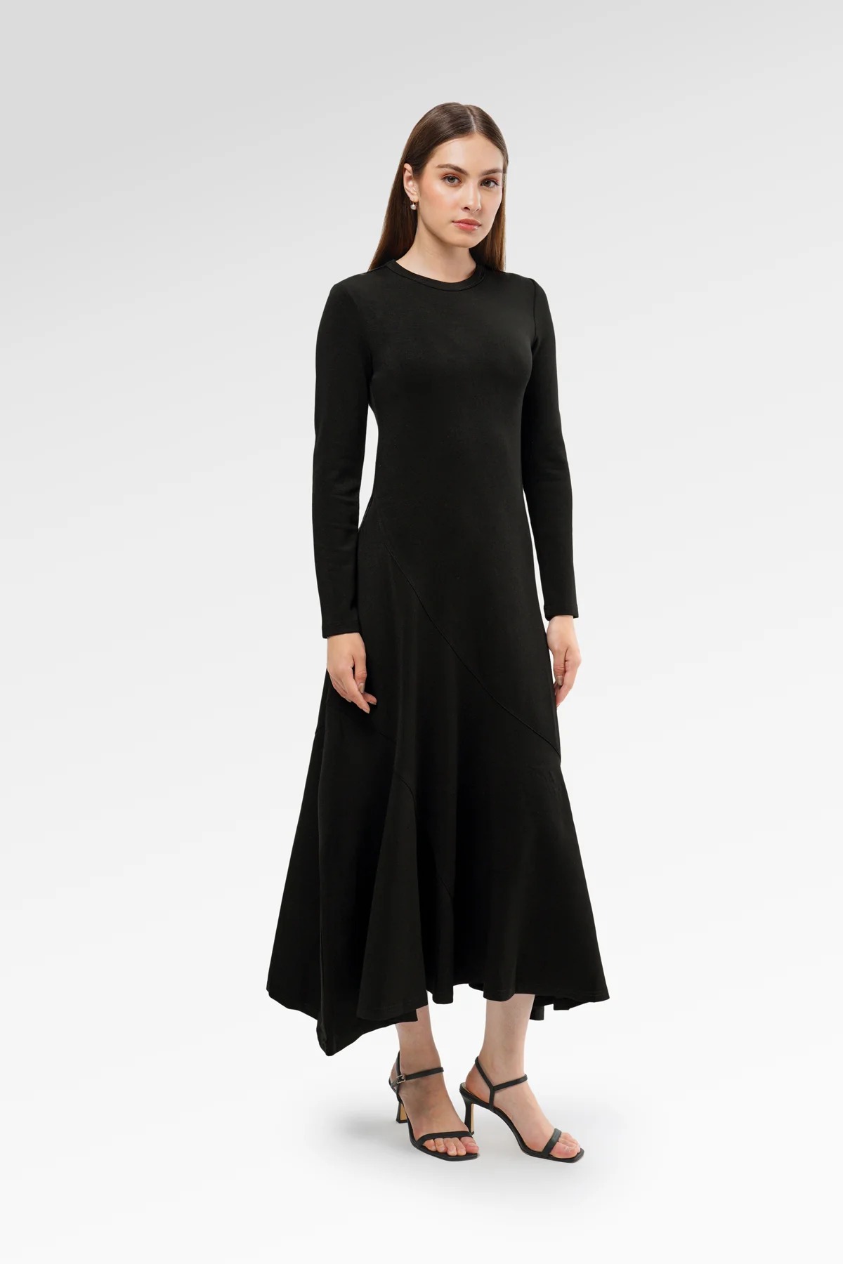 ELLIANA FLOWY DRESS - BENANG JARUM