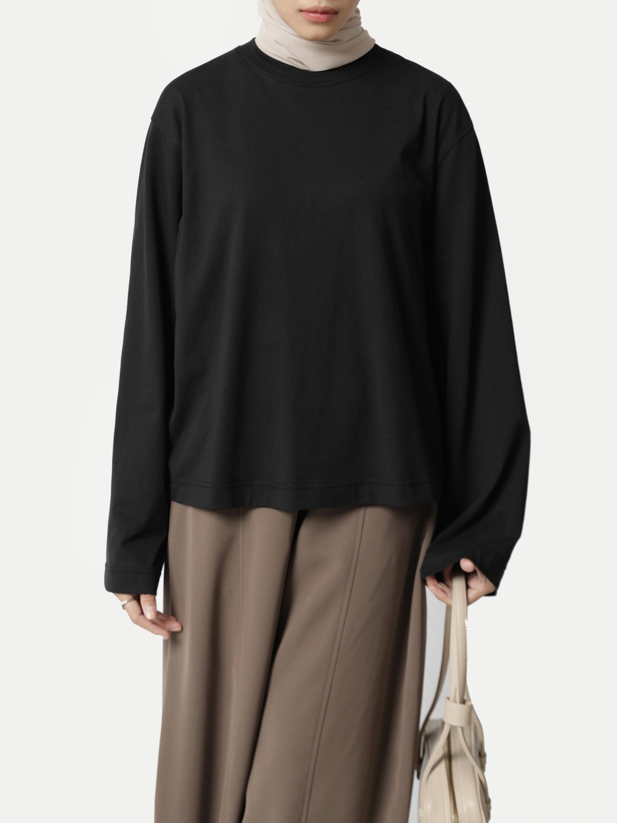 AIRY LOOSE TEE - SABAMODEST