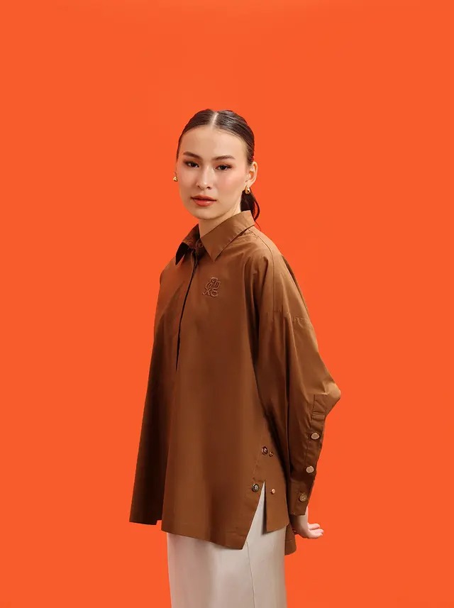 GALE V OVERSIZED TOP - KAMI