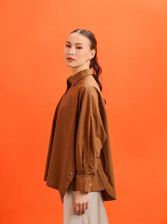GALE V OVERSIZED TOP - KAMI
