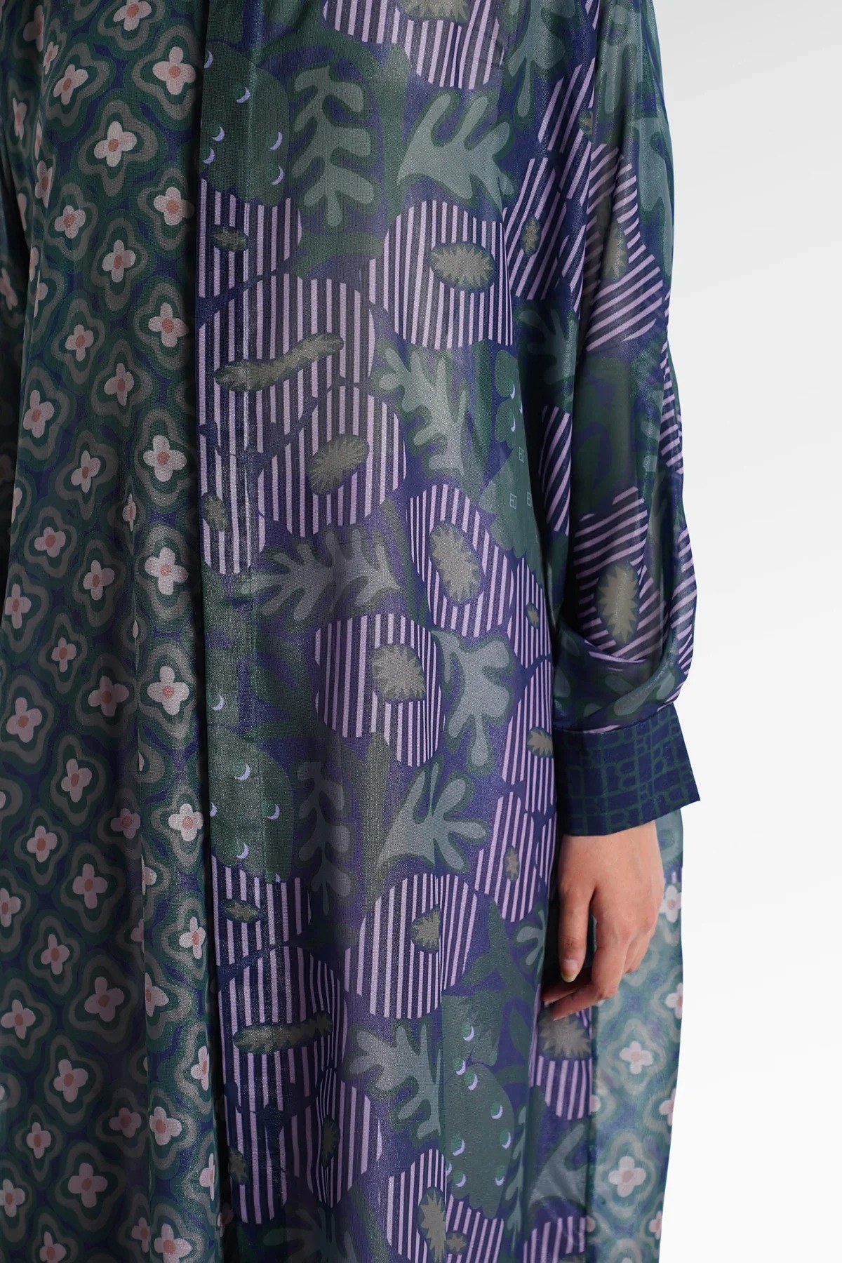 HBJ BATWING SHIRT - BENANG JARUM