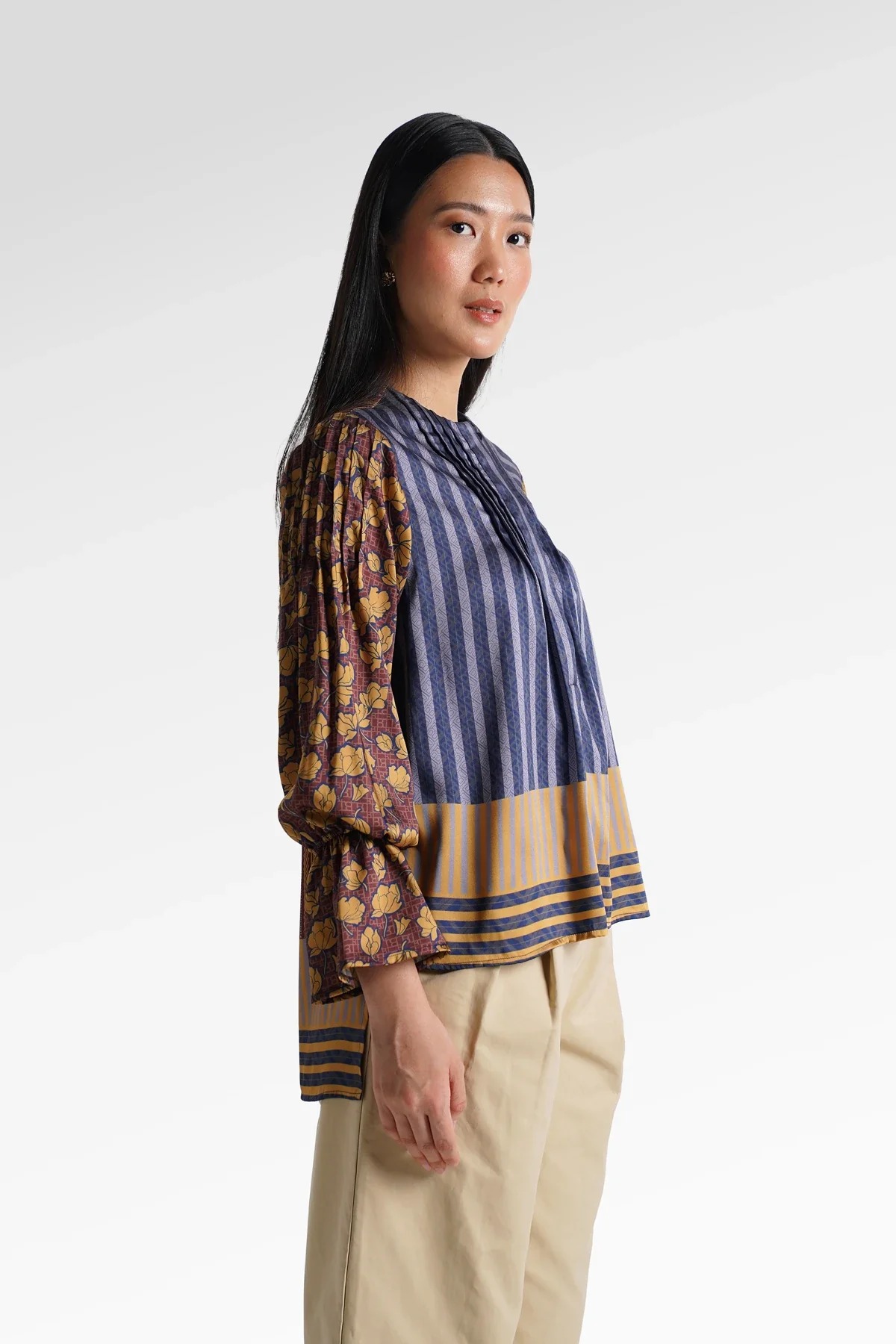 HBJ BLOUSE - BENANG JARUM