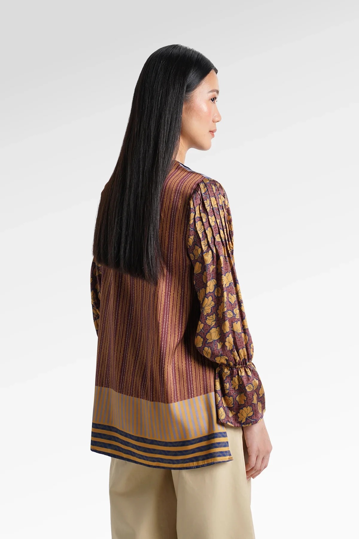 HBJ BLOUSE - BENANG JARUM