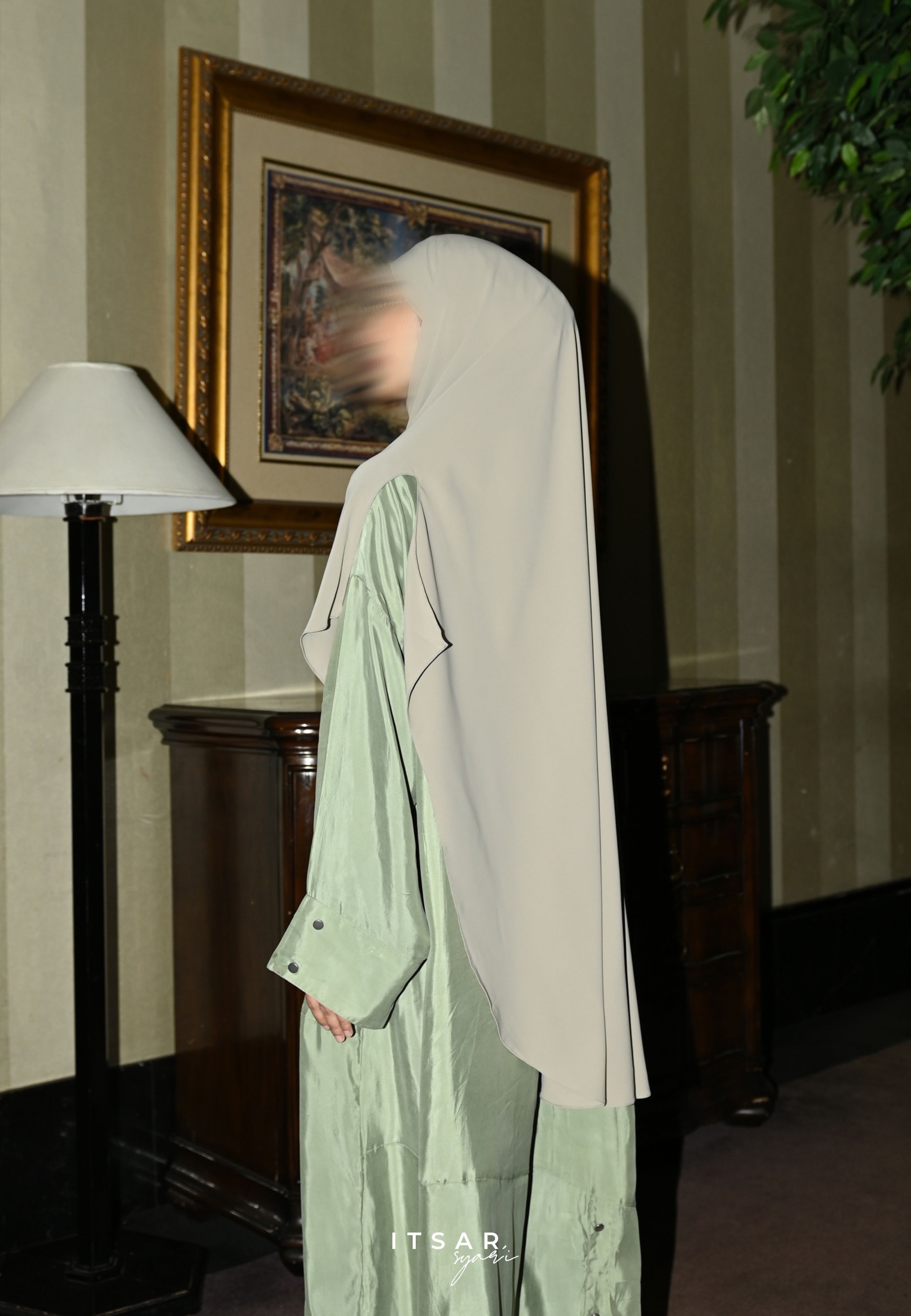 KUFAH LUXE SLIT KHIMAR - ITSAR